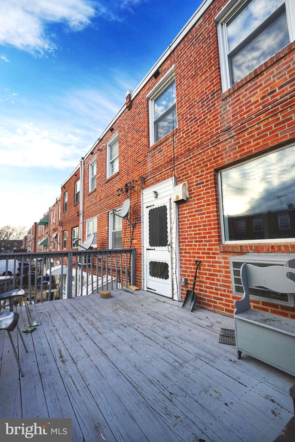 MAYFAIR - Residential
