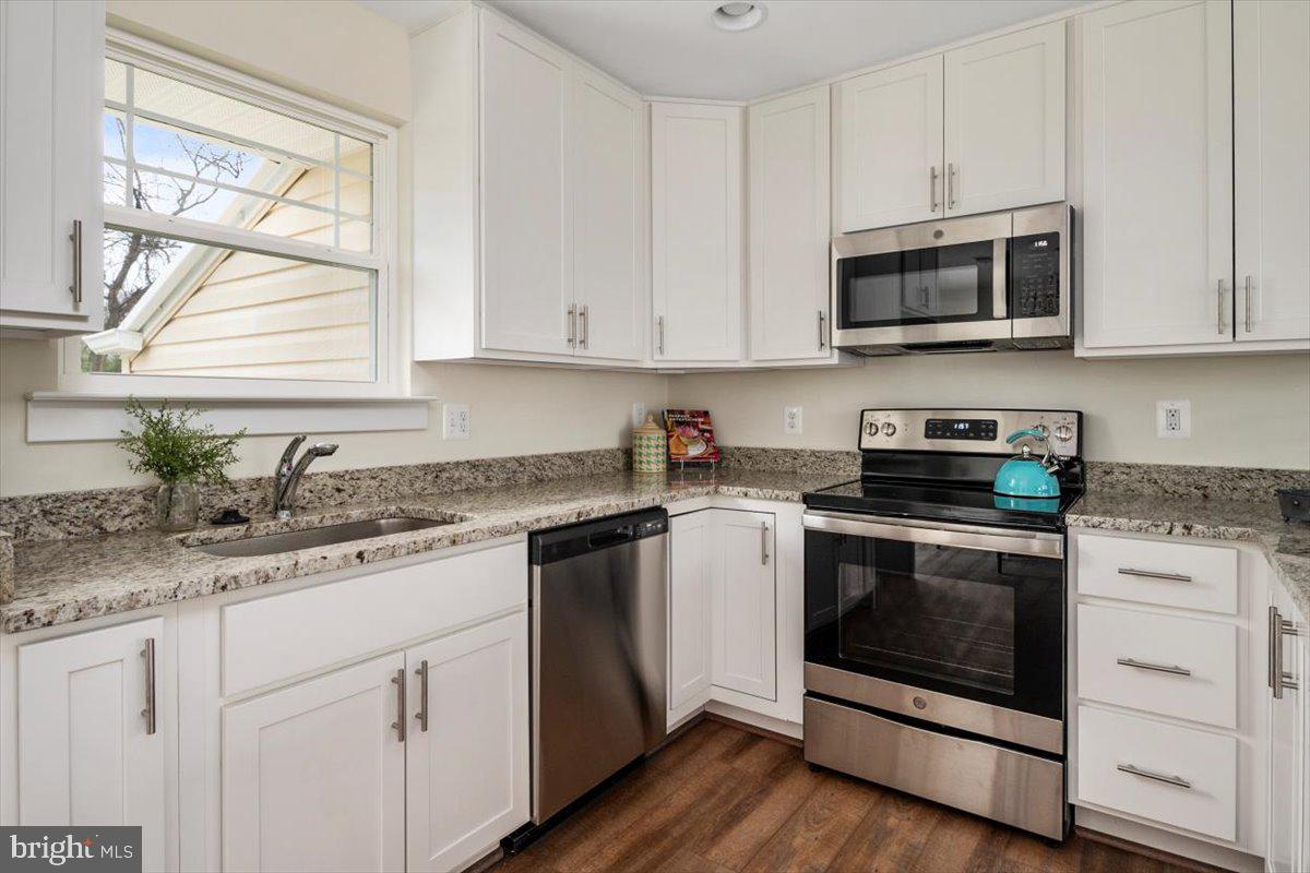 KINGS HEIGHTS - Residential