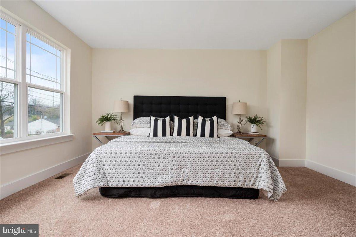 KINGS HEIGHTS - Residential