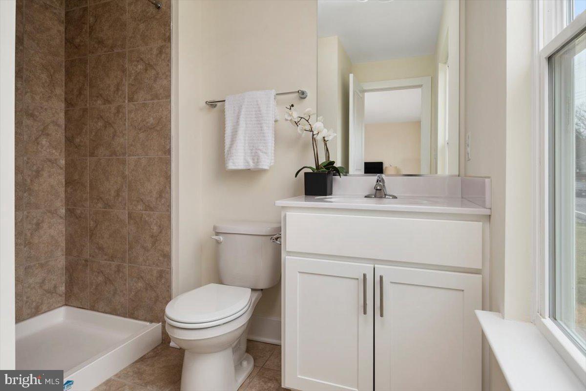 KINGS HEIGHTS - Residential