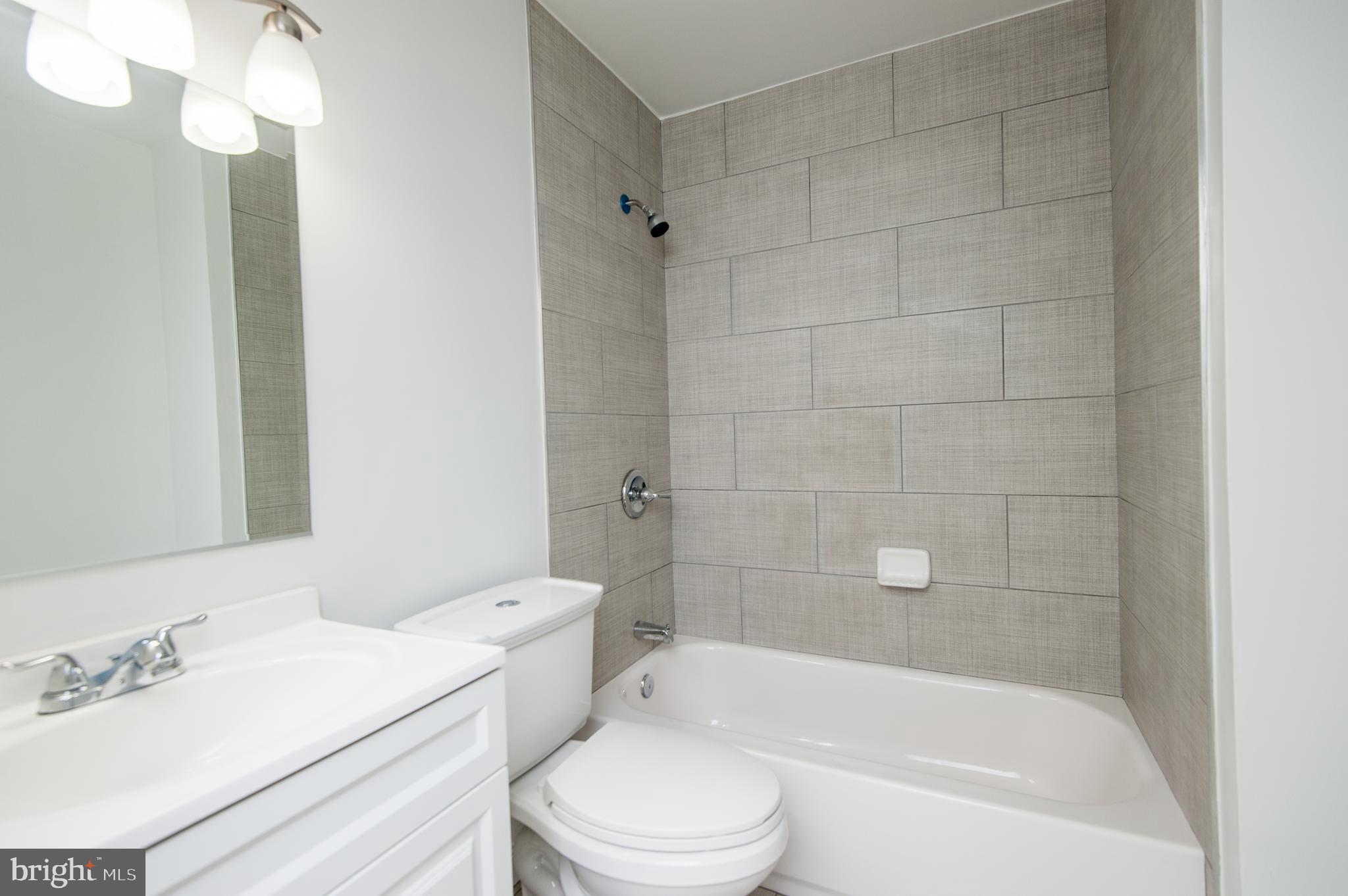 WHITFIELD GARDENS - Residential