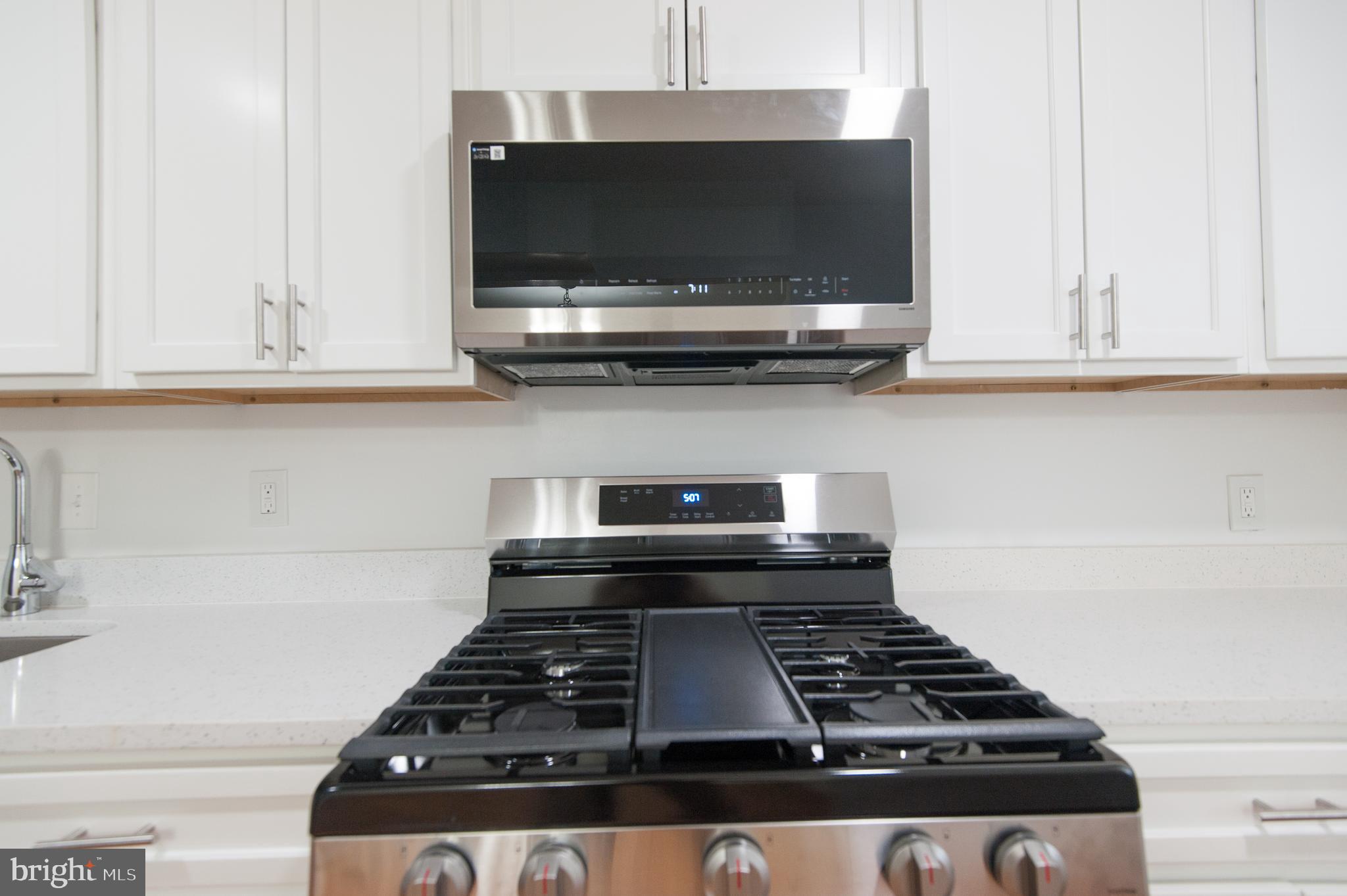 WHITFIELD GARDENS - Residential