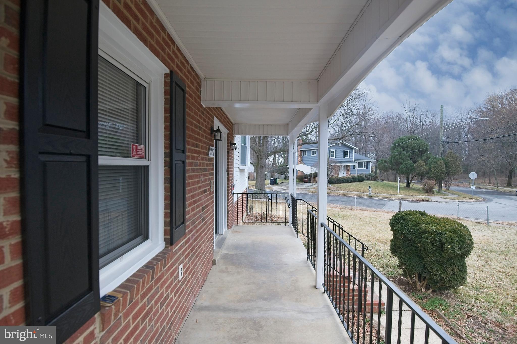 WHITFIELD GARDENS - Residential