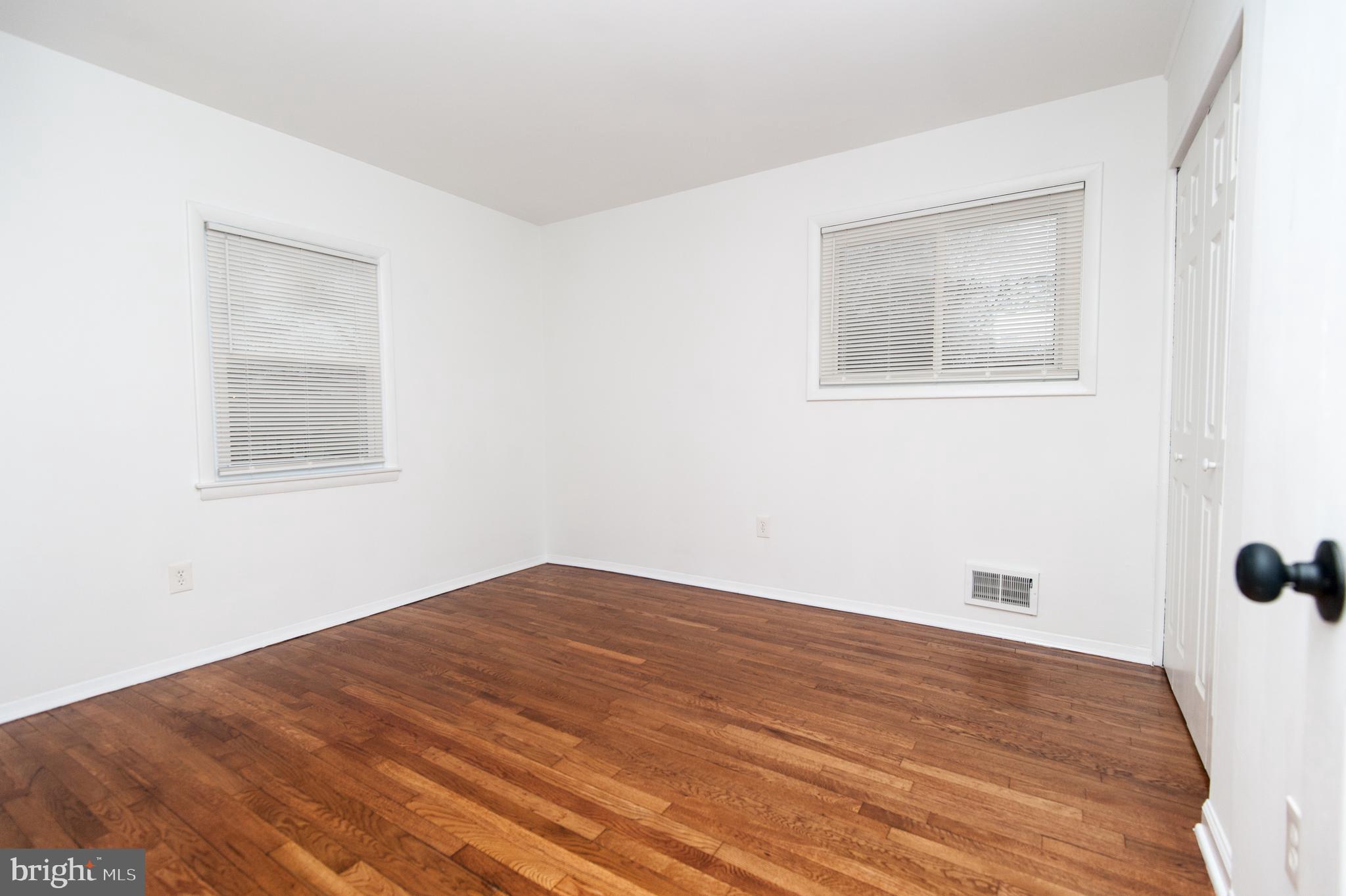 WHITFIELD GARDENS - Residential