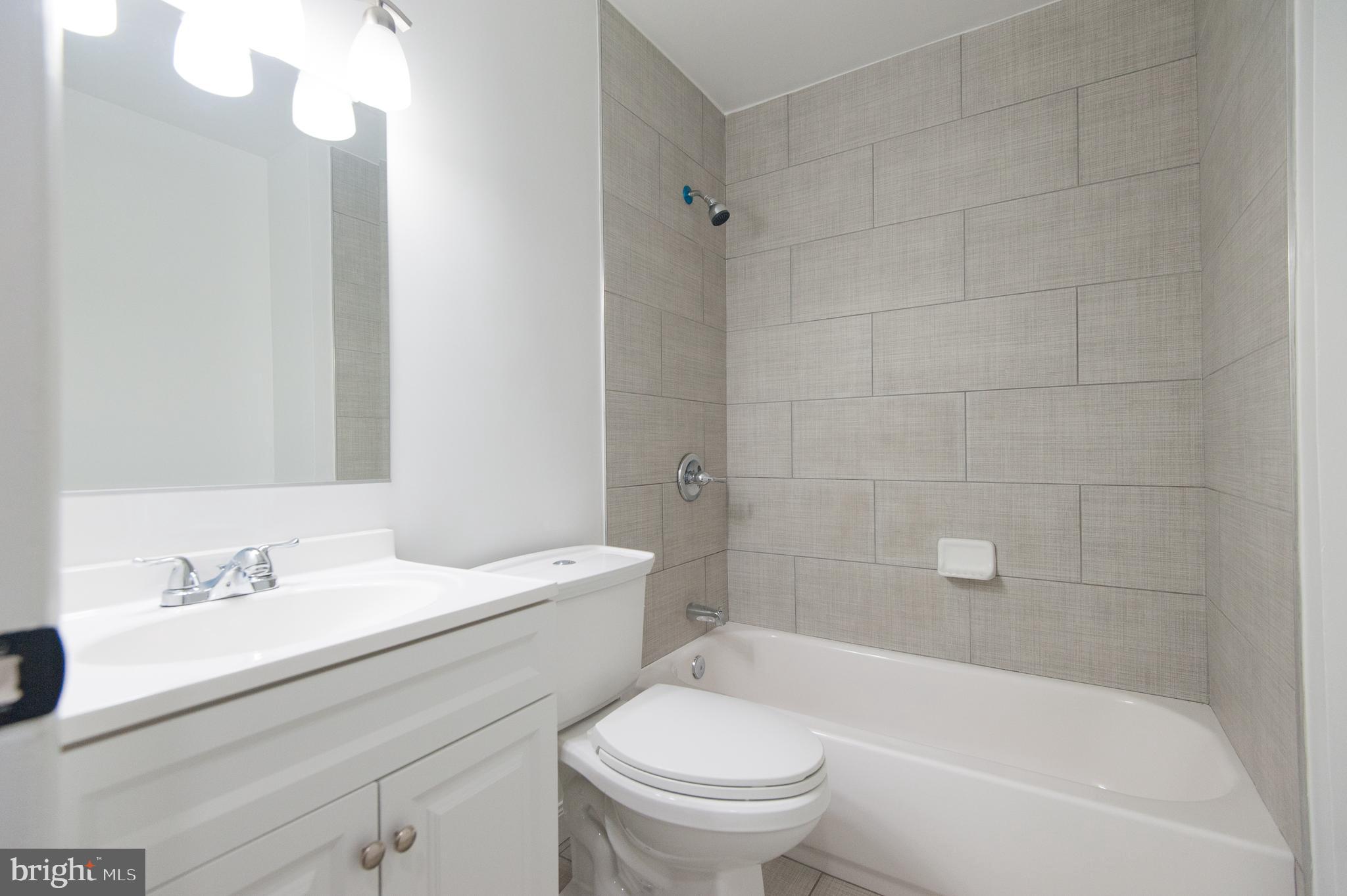 WHITFIELD GARDENS - Residential