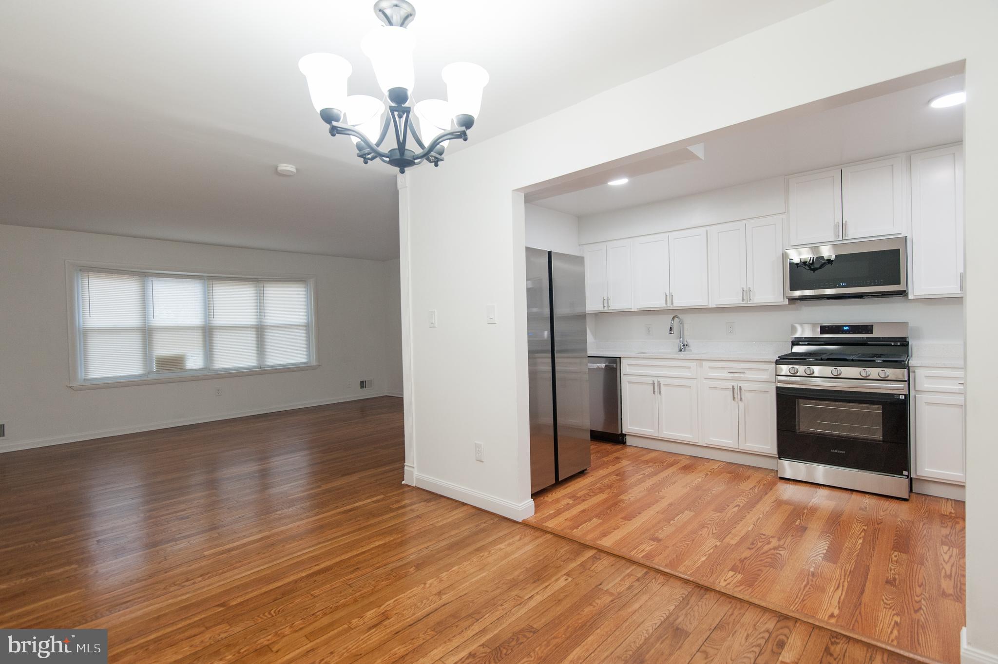 WHITFIELD GARDENS - Residential