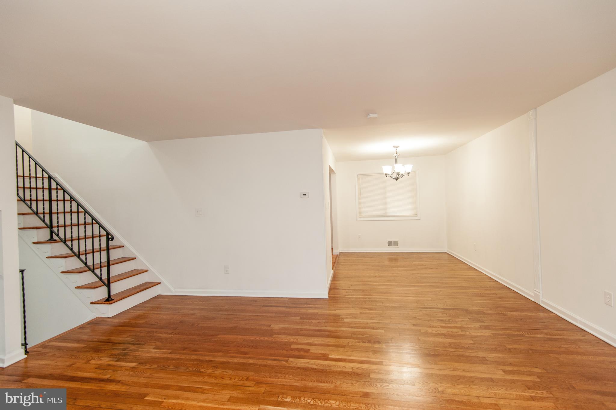 WHITFIELD GARDENS - Residential