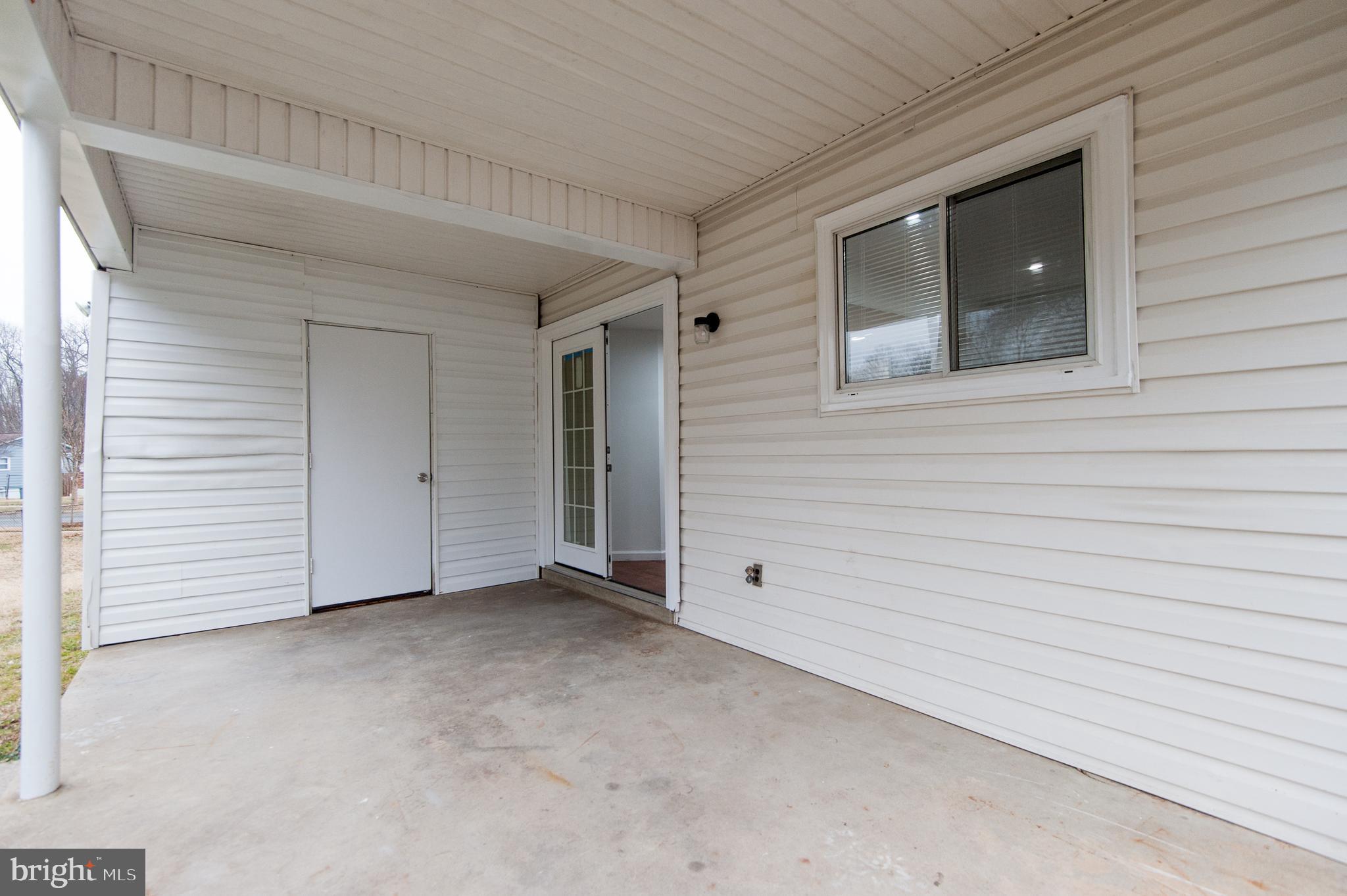 WHITFIELD GARDENS - Residential