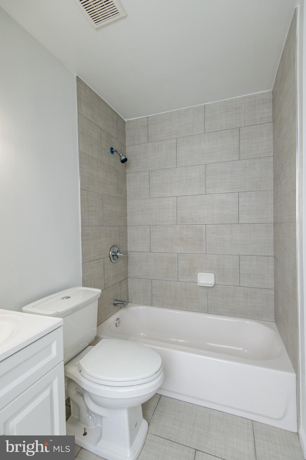 WHITFIELD GARDENS - Residential