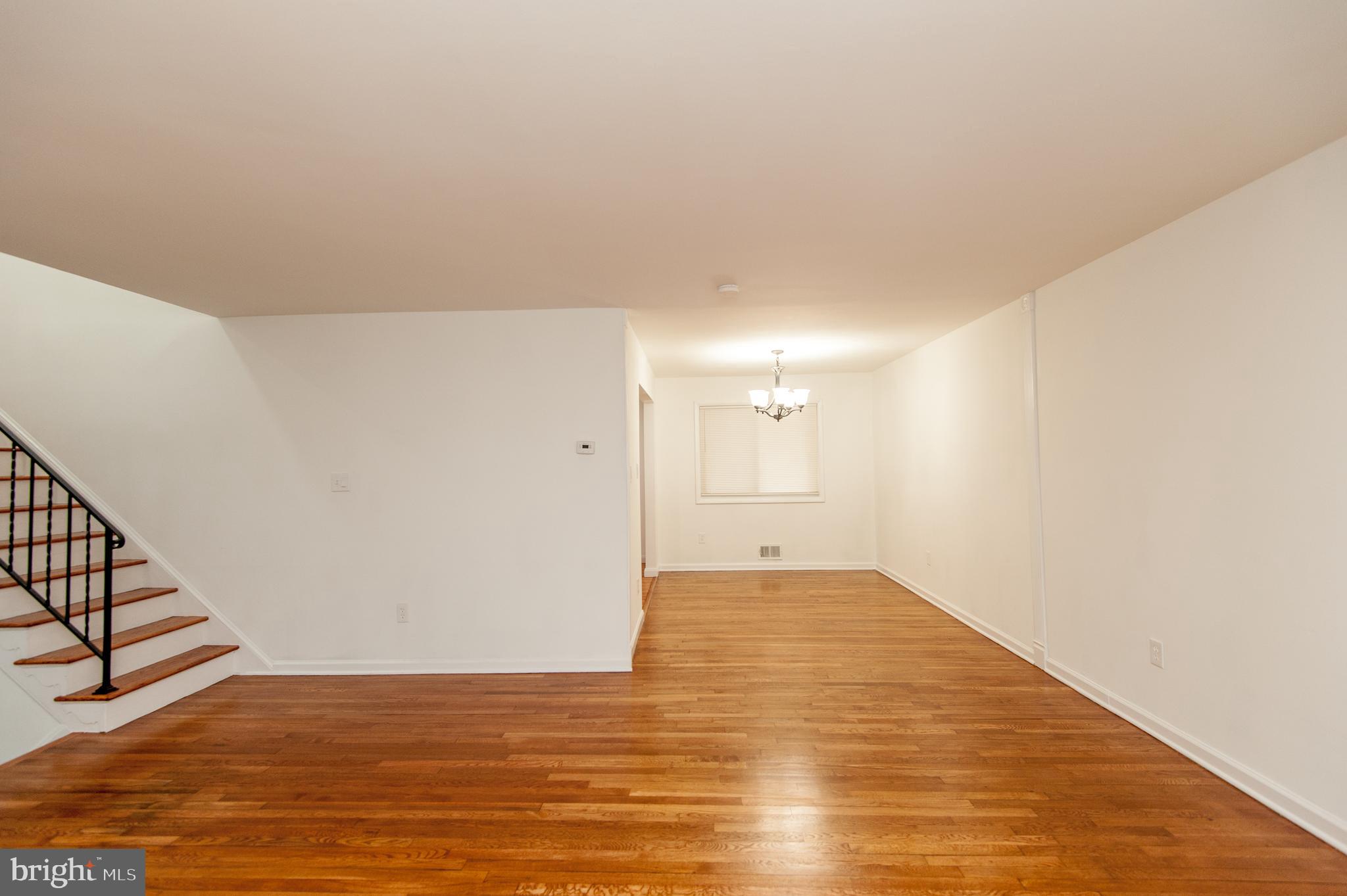 WHITFIELD GARDENS - Residential