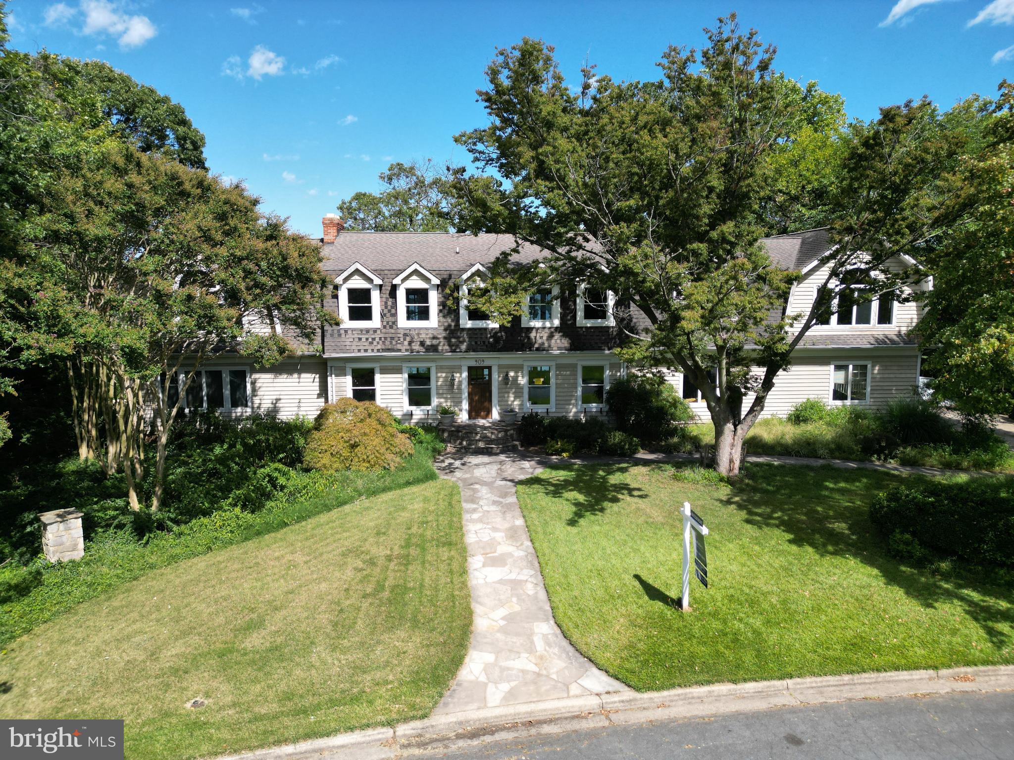 ULMSTEAD ESTATES - Residential