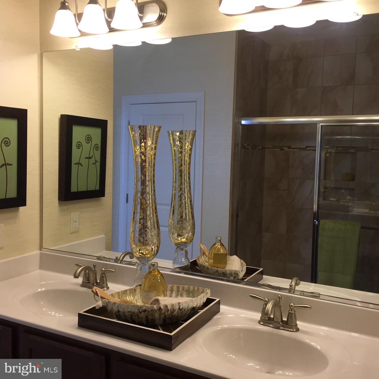 CARROLL VISTA - Residential