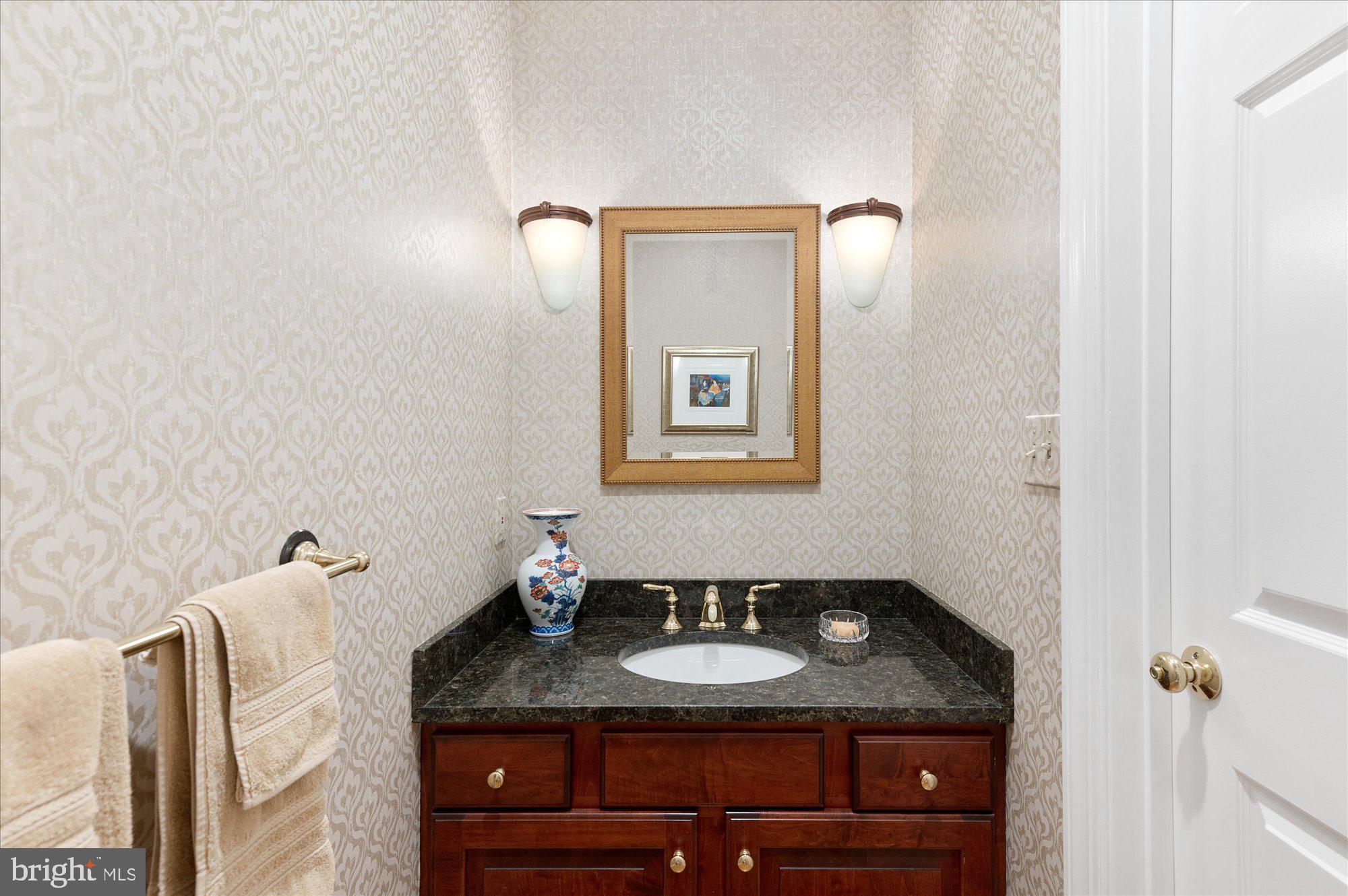 RIVER FALLS - Residential