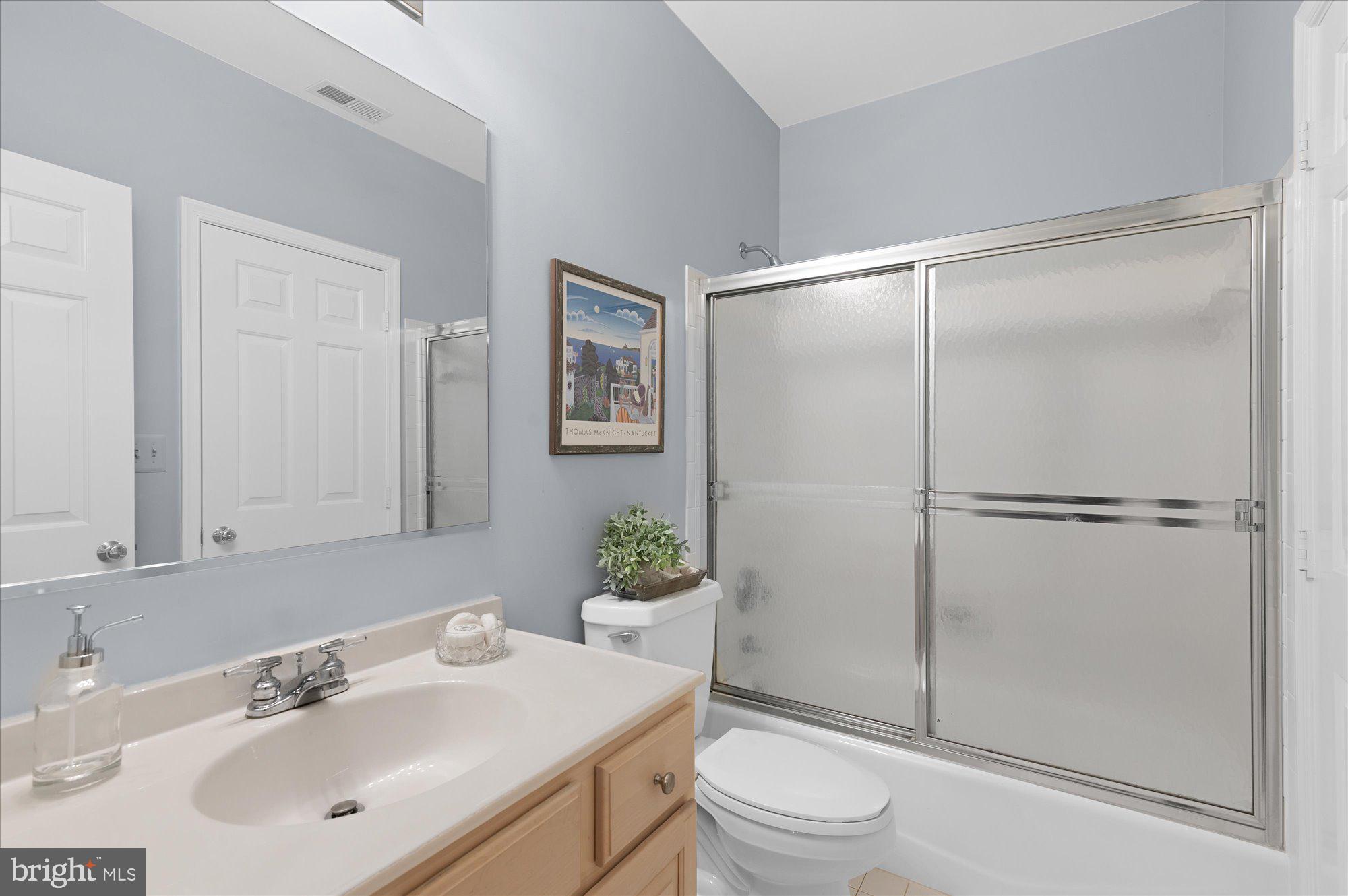 RIVER FALLS - Residential