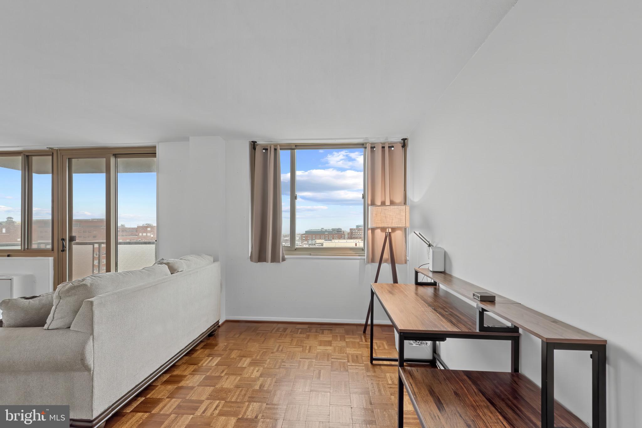 CHARLES VILLAGE - Residential