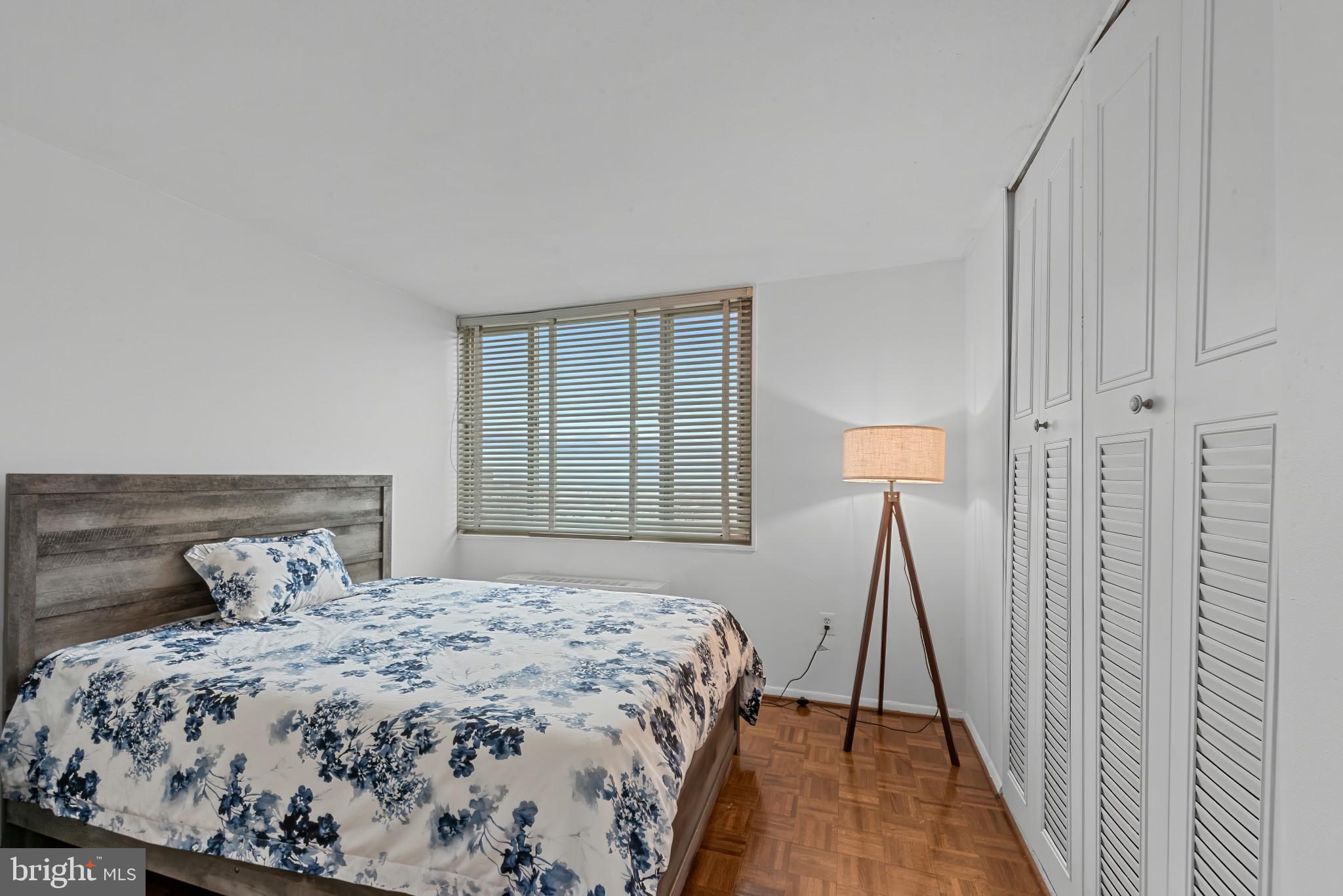 CHARLES VILLAGE - Residential