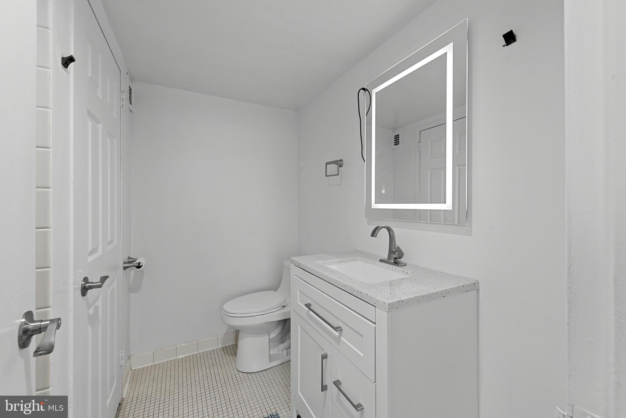 CHARLES VILLAGE - Residential