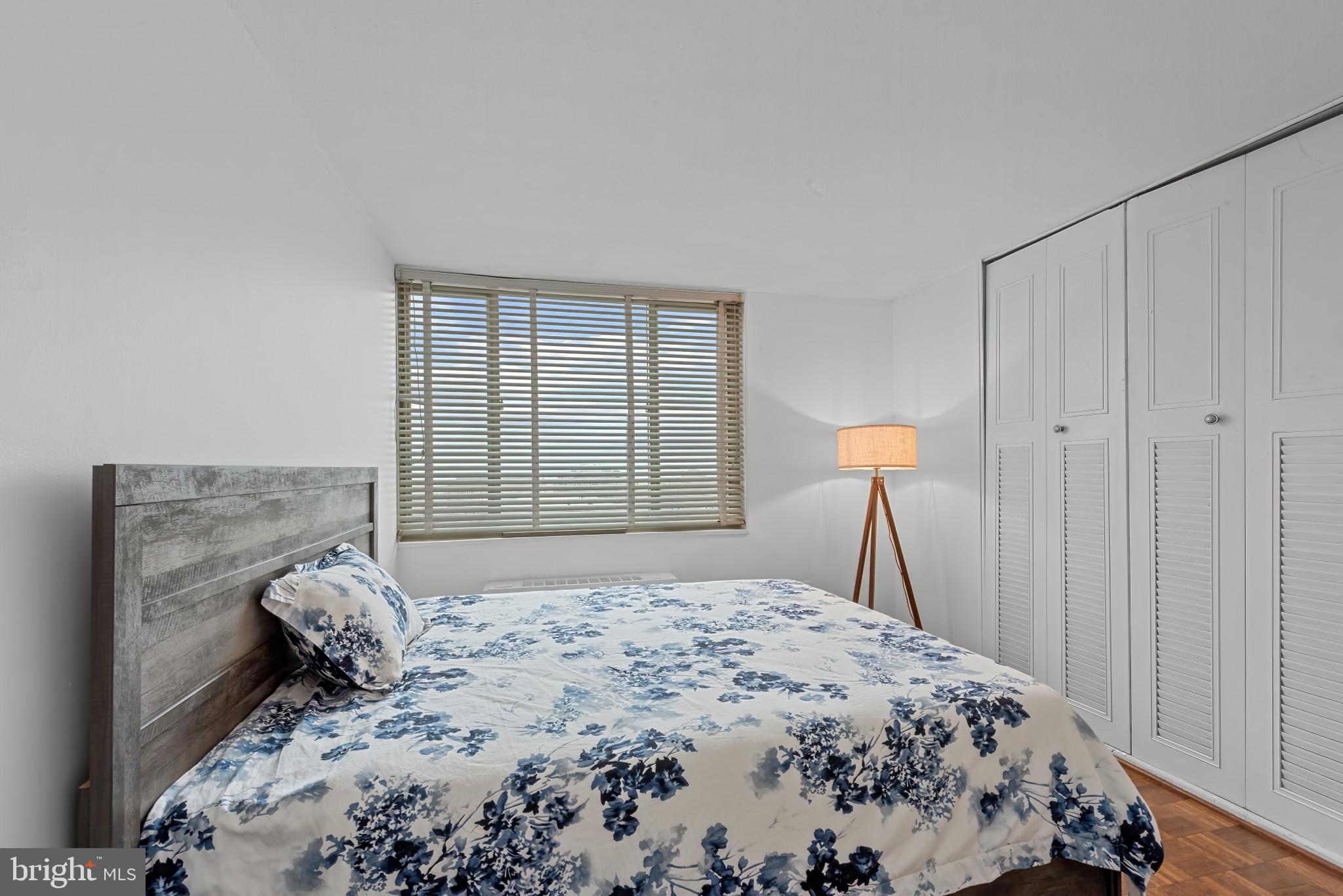 CHARLES VILLAGE - Residential