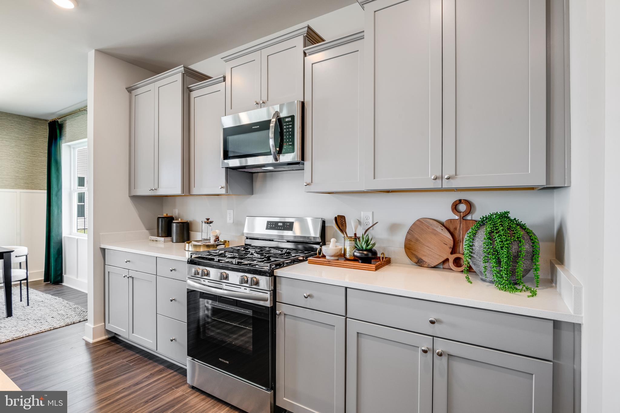 BRIDGEWATER - Residential