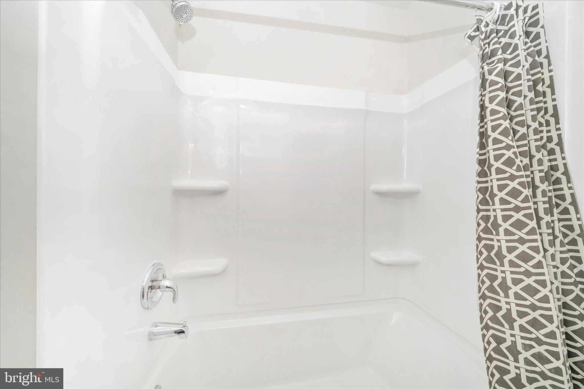 LAVENDER PLAZA - Residential