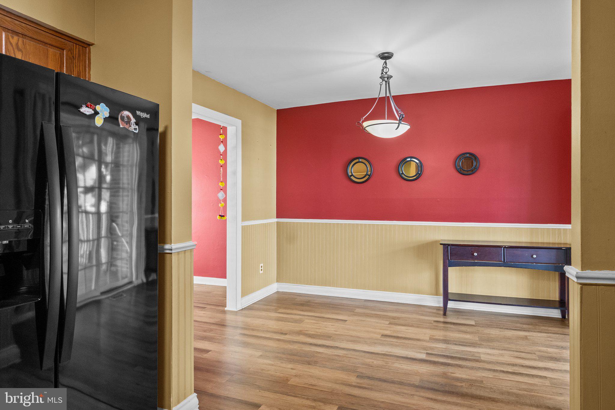 COUNTY DOWNE - Residential Lease