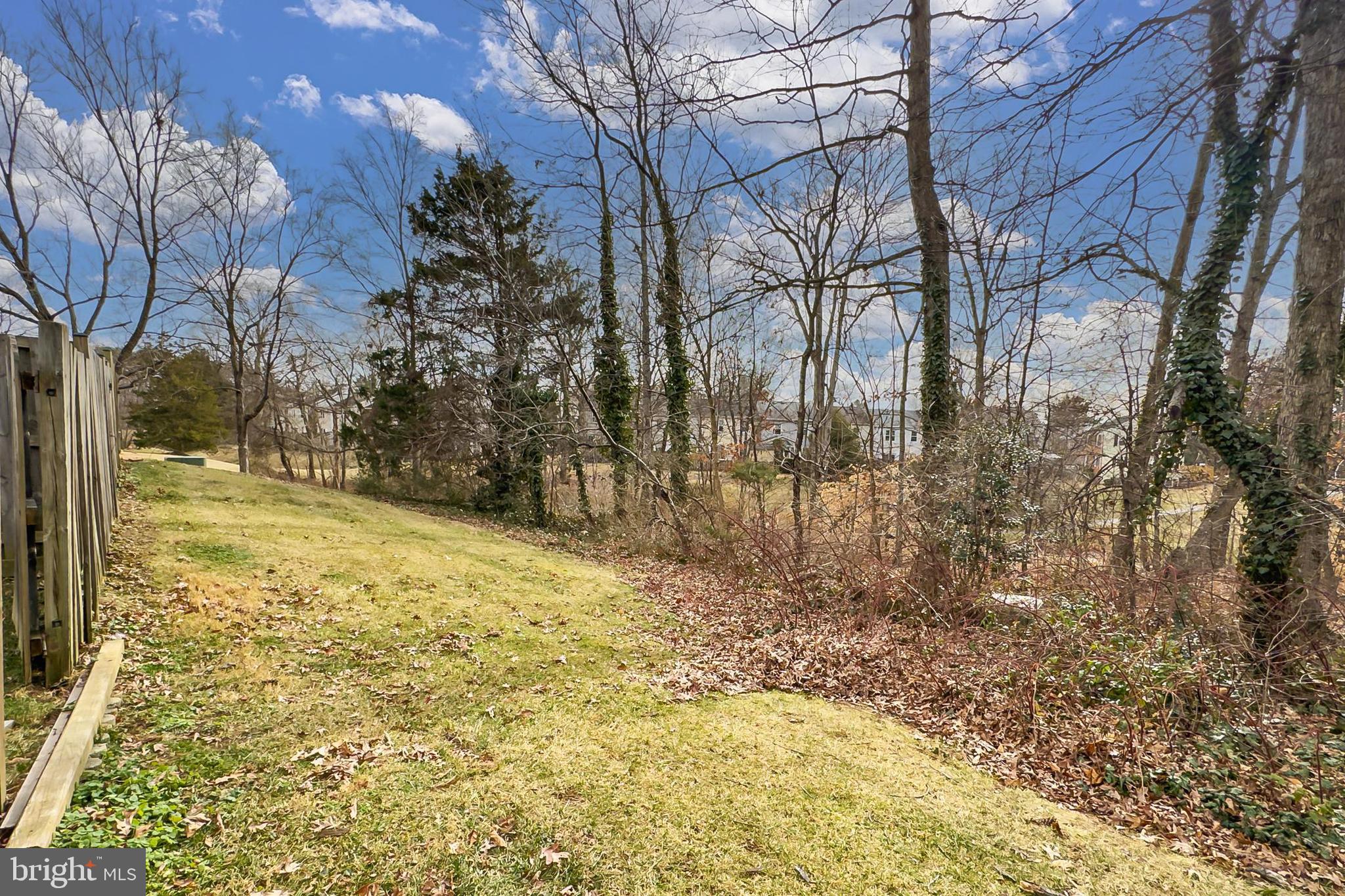 NEWINGTON STATION - Residential