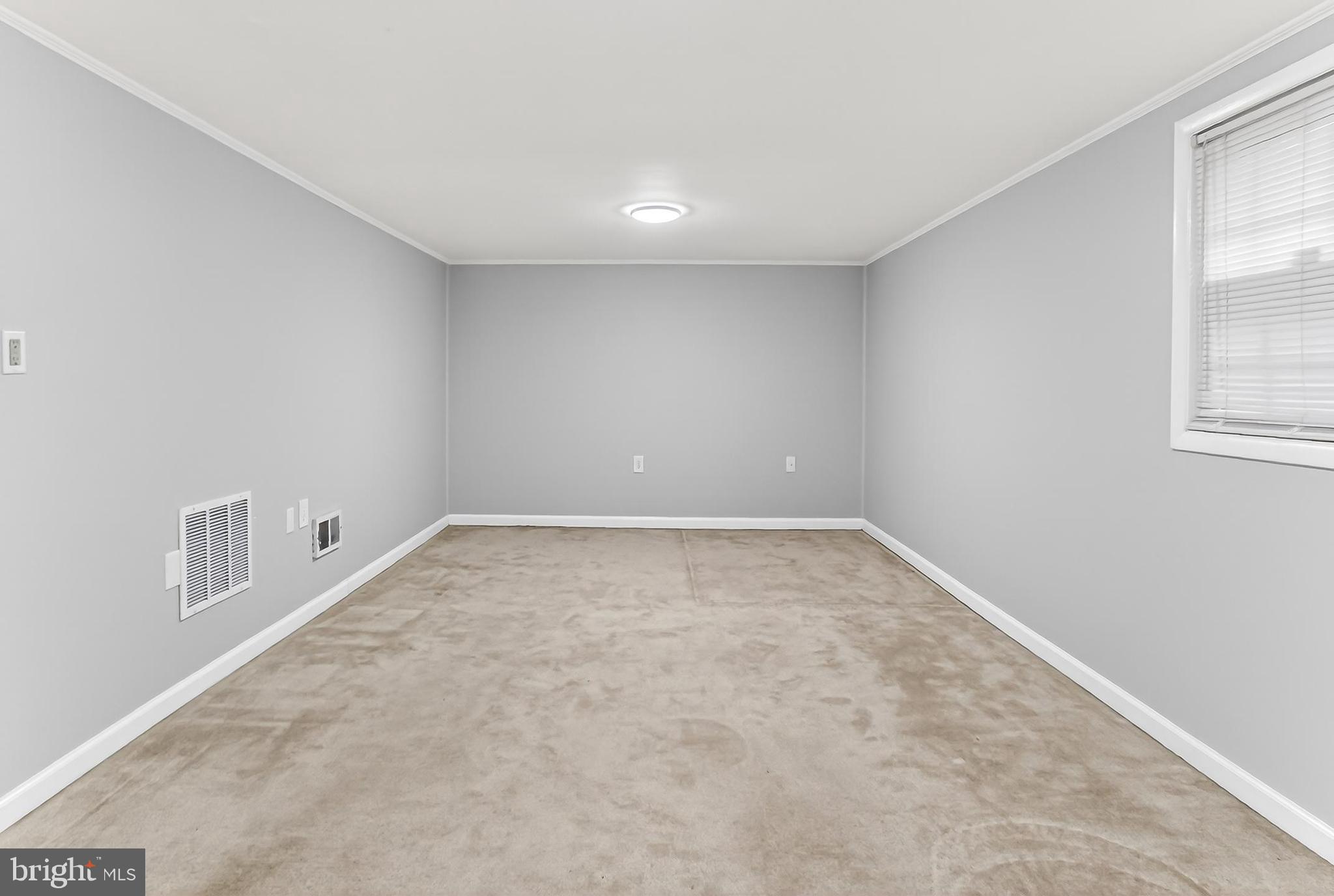 NEWINGTON STATION - Residential