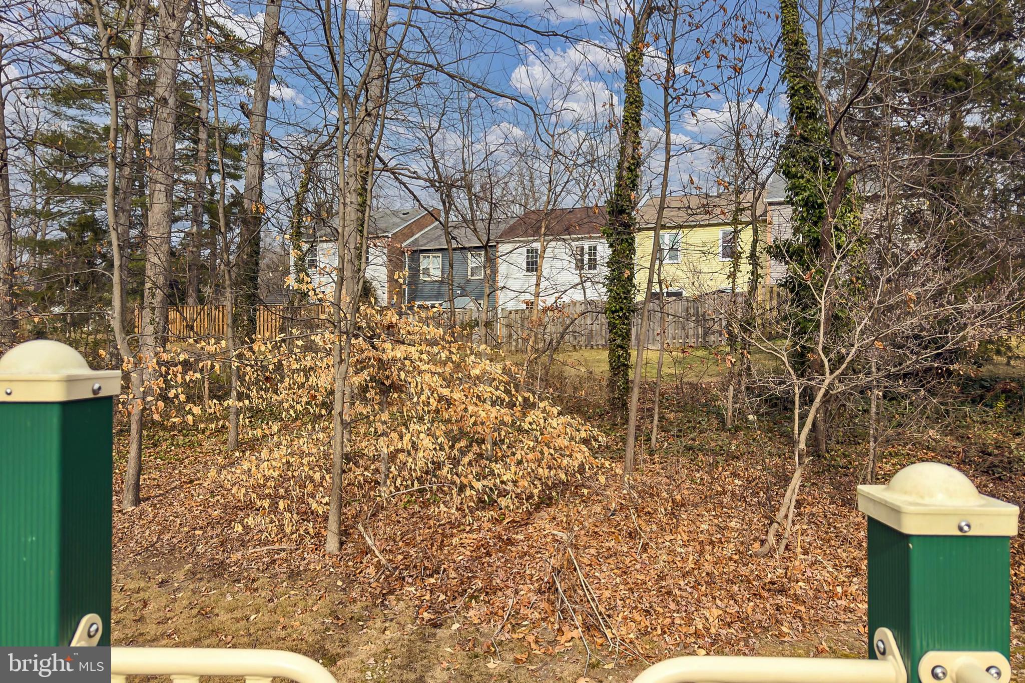 NEWINGTON STATION - Residential