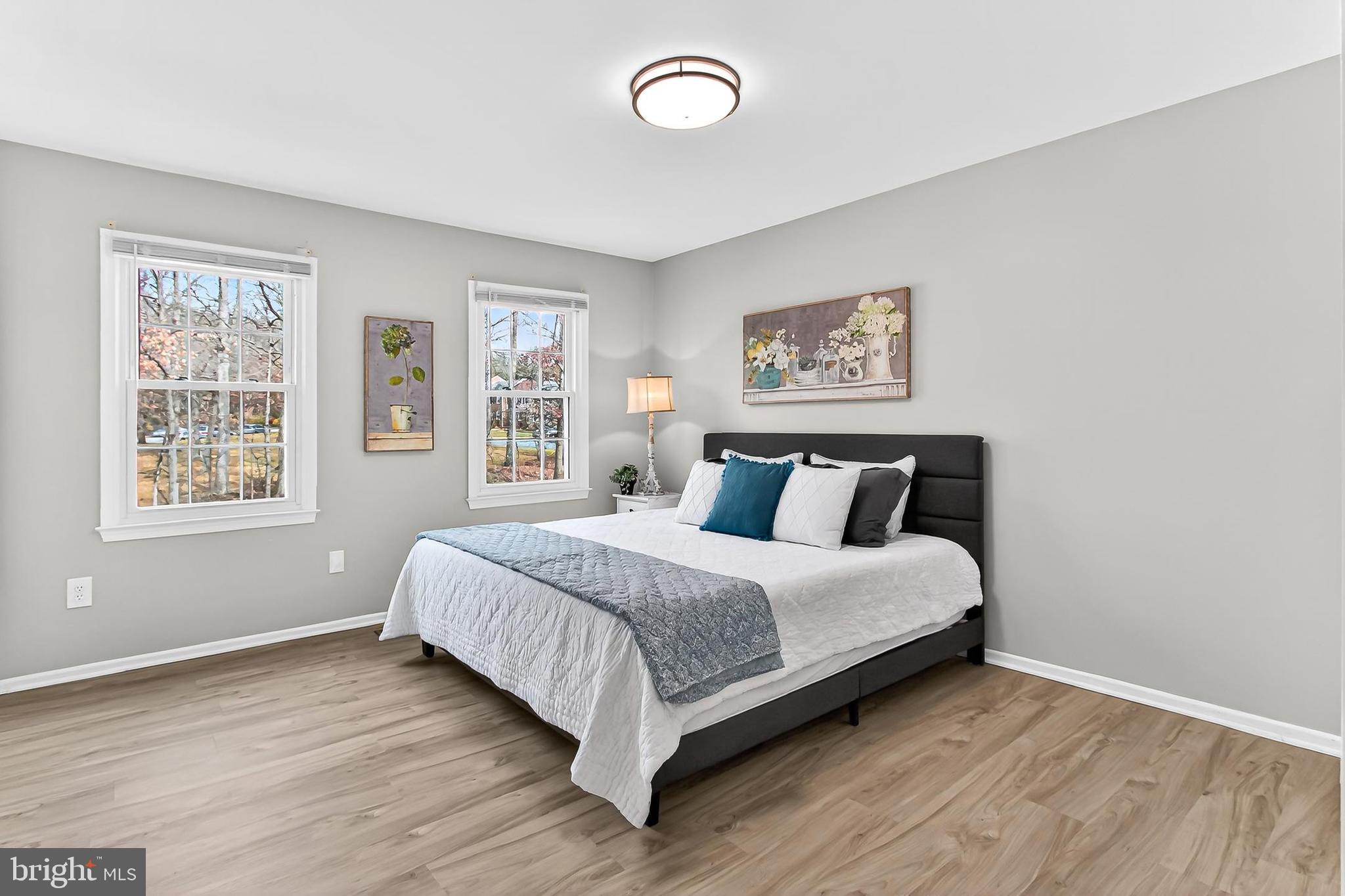 NEWINGTON STATION - Residential