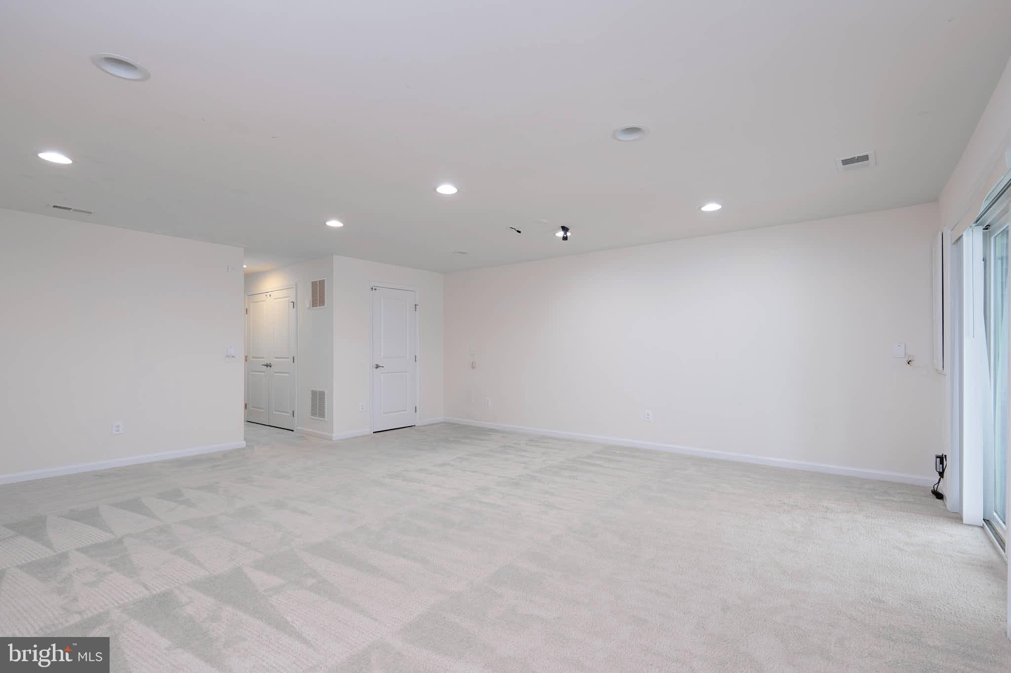 WESTRIDGE - Residential Lease