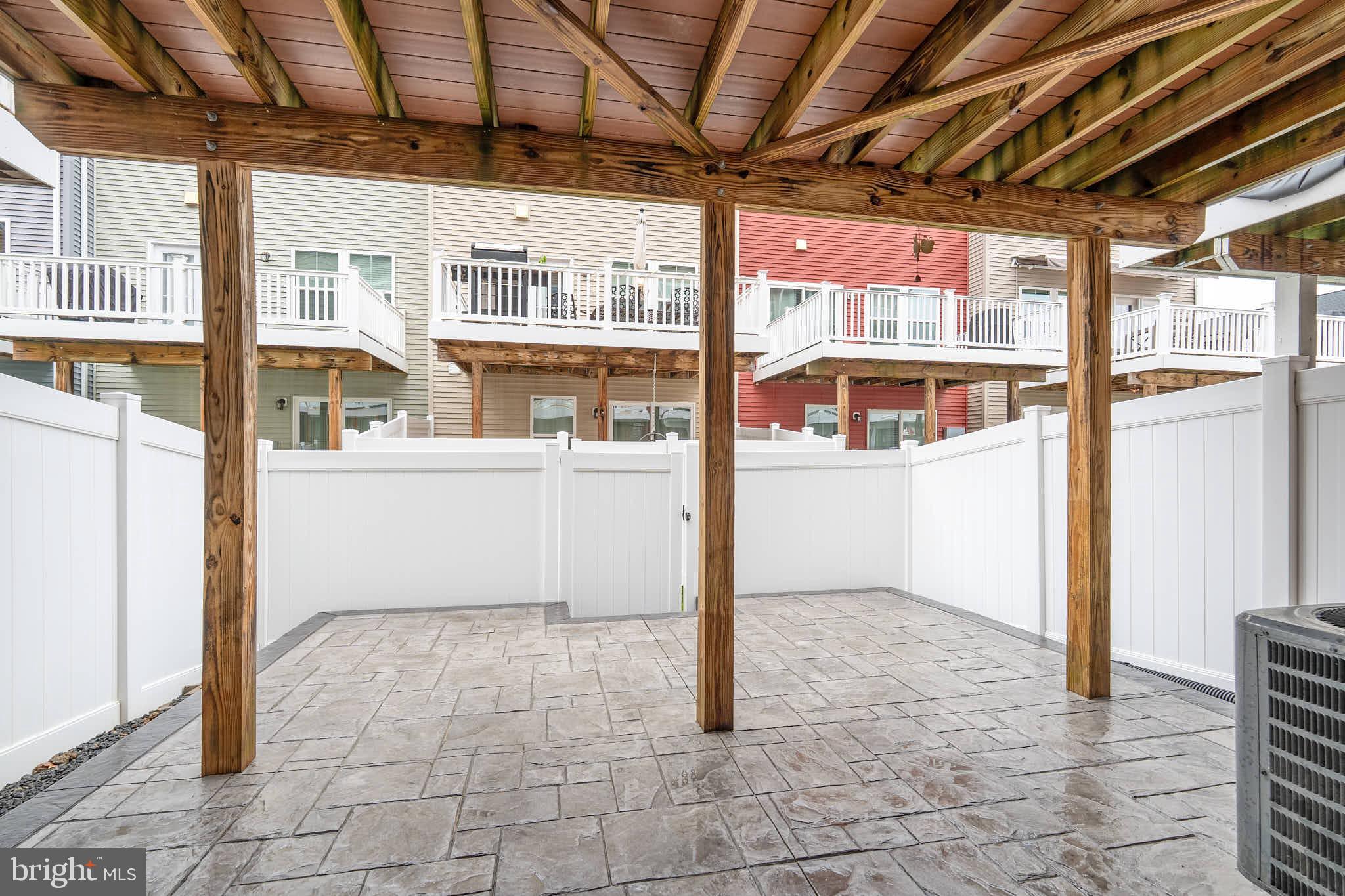 WESTRIDGE - Residential Lease