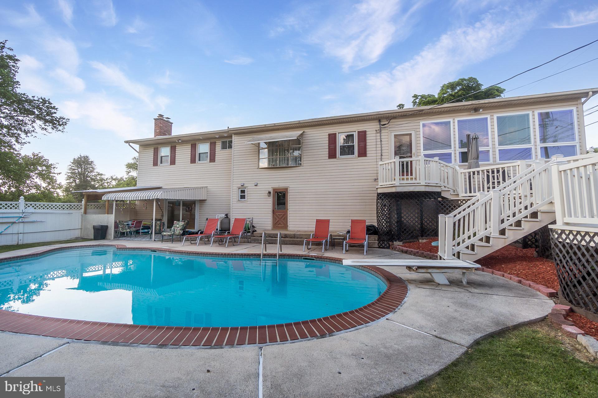 5560 N FAIRWAY DRIVE
