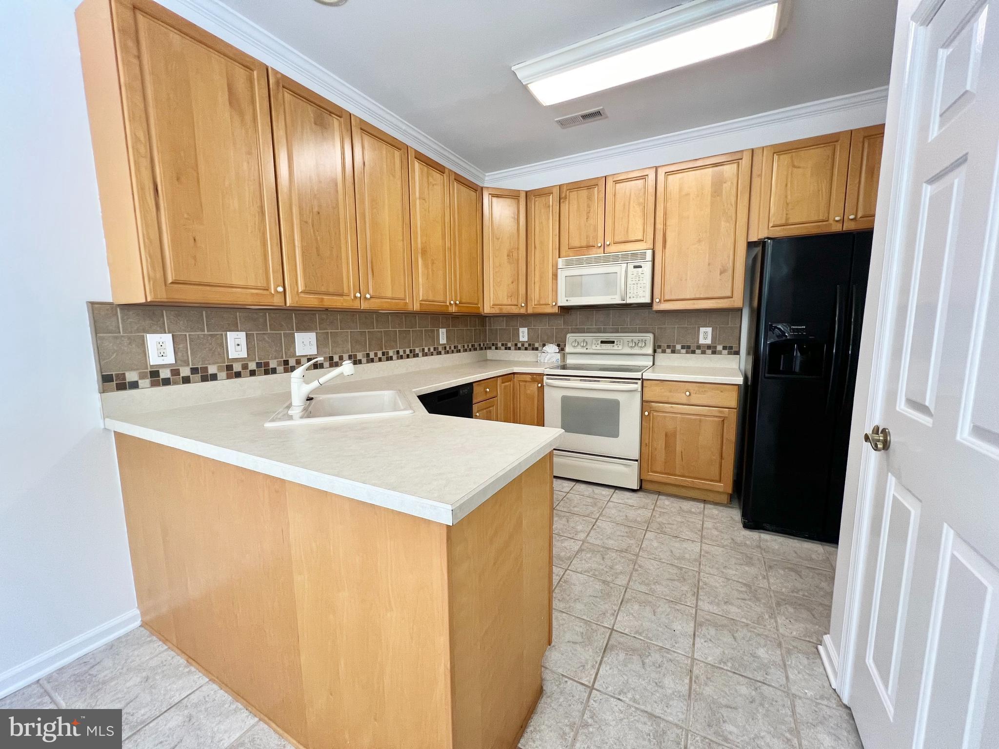 GOLFVIEW - Residential Lease