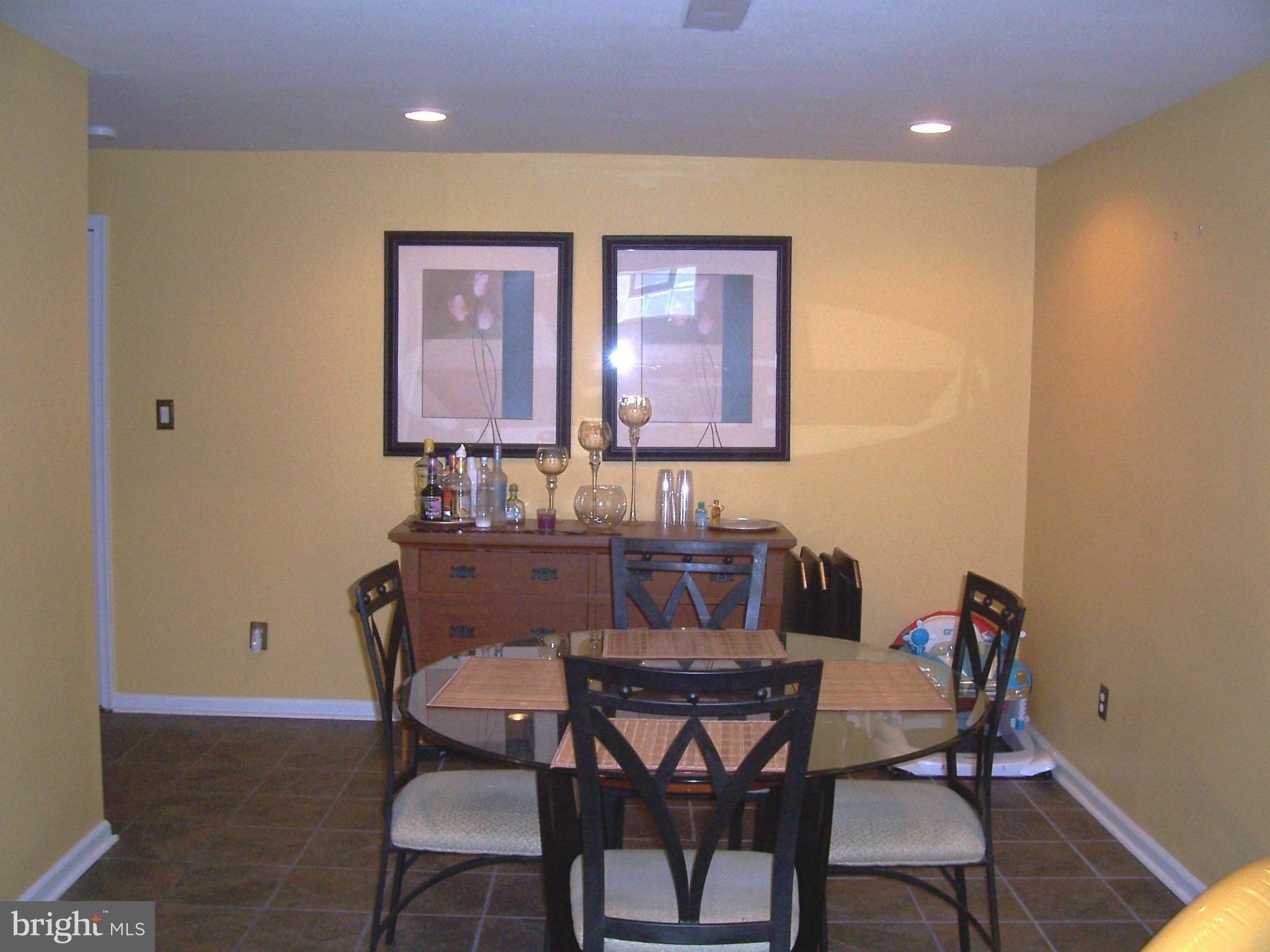 KINGSVIEW SUB - Residential Lease