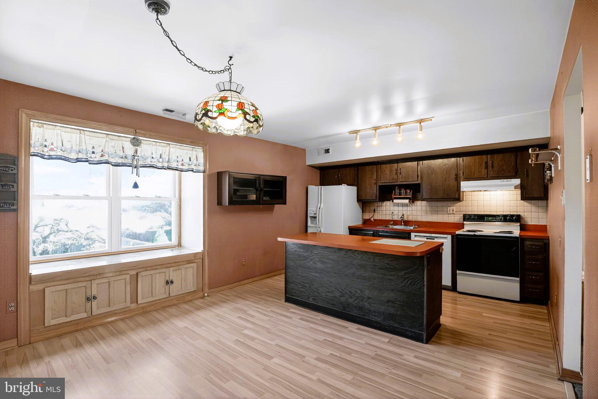 CLUSTERS - Residential