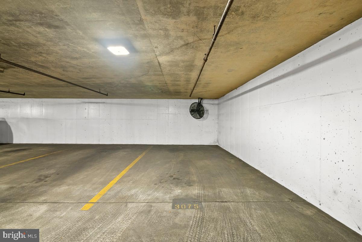 ROSSLYN - Residential