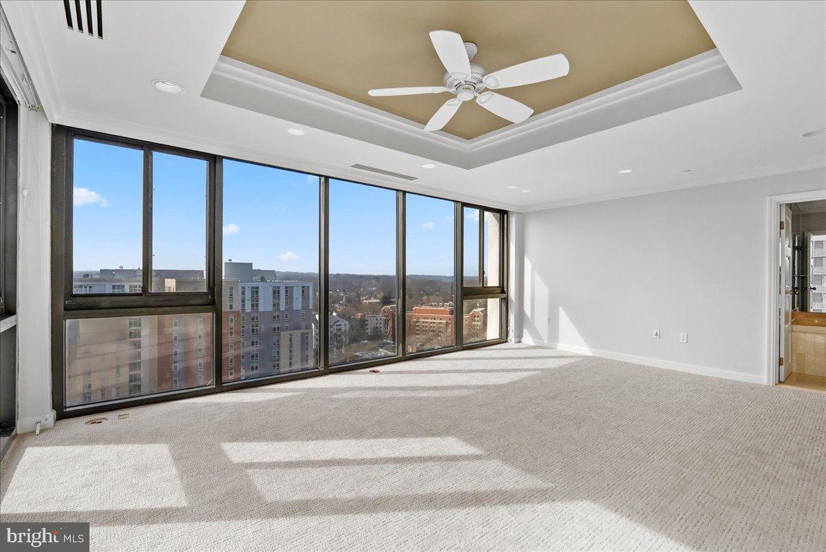 ROSSLYN - Residential