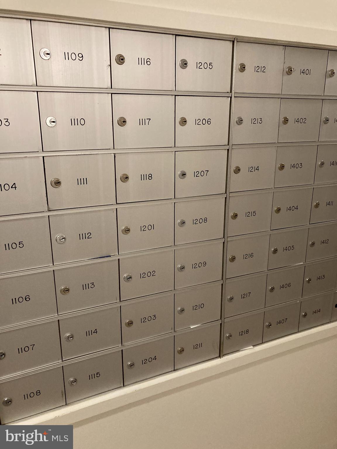 ENCORE OF MCLEAN - Residential