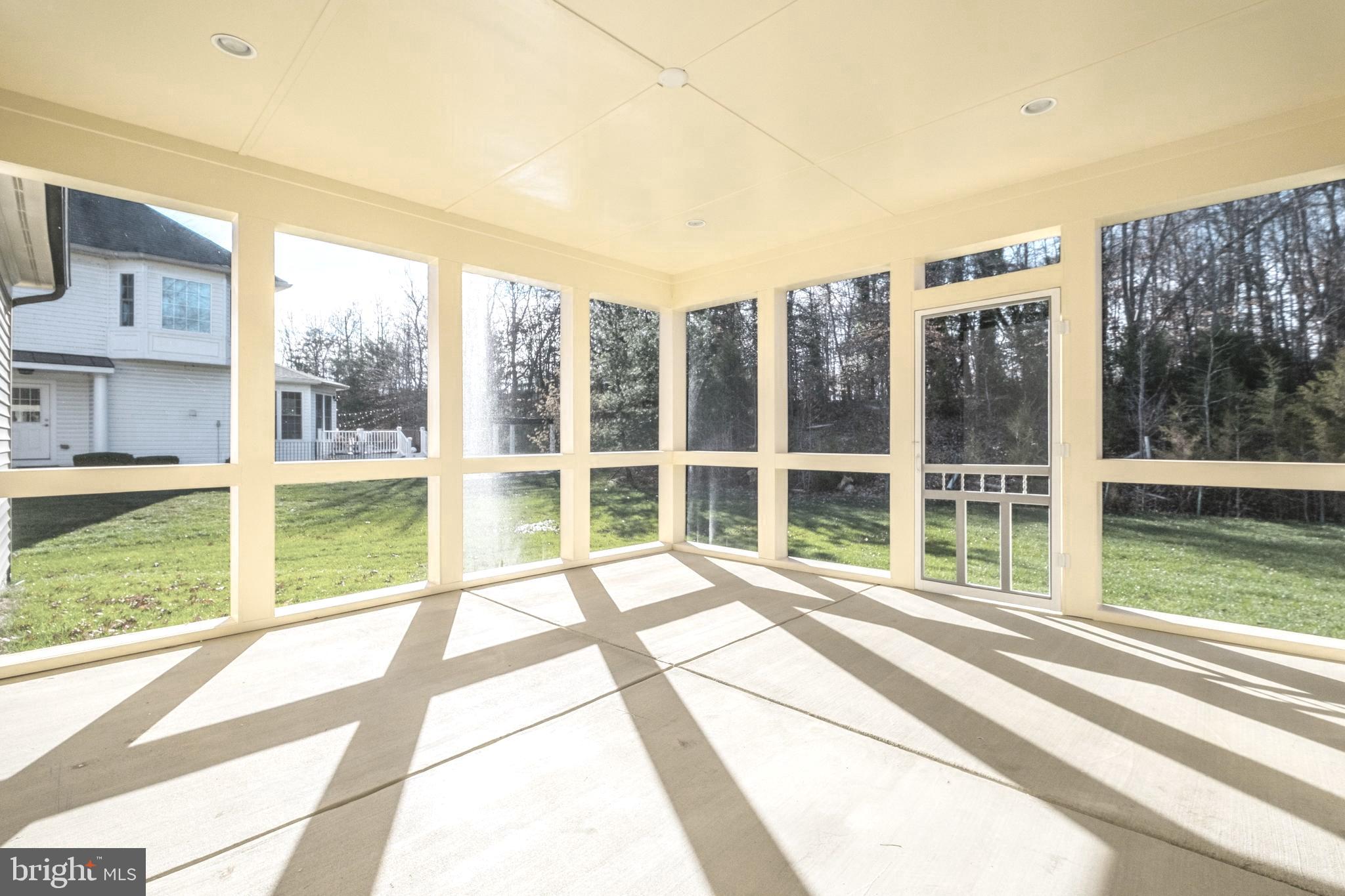 WASHINGTON OVERLOOK - Residential