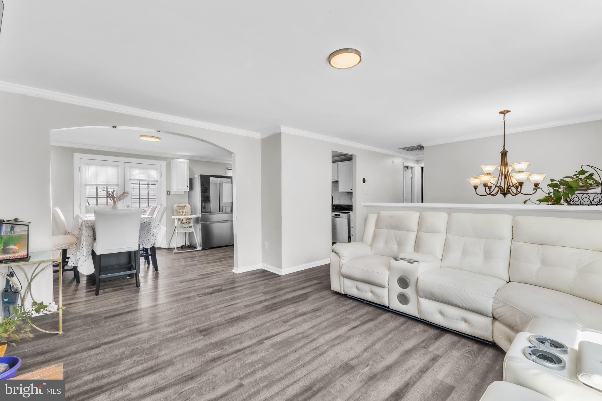 1502 HIDDENBROOK DRIVE