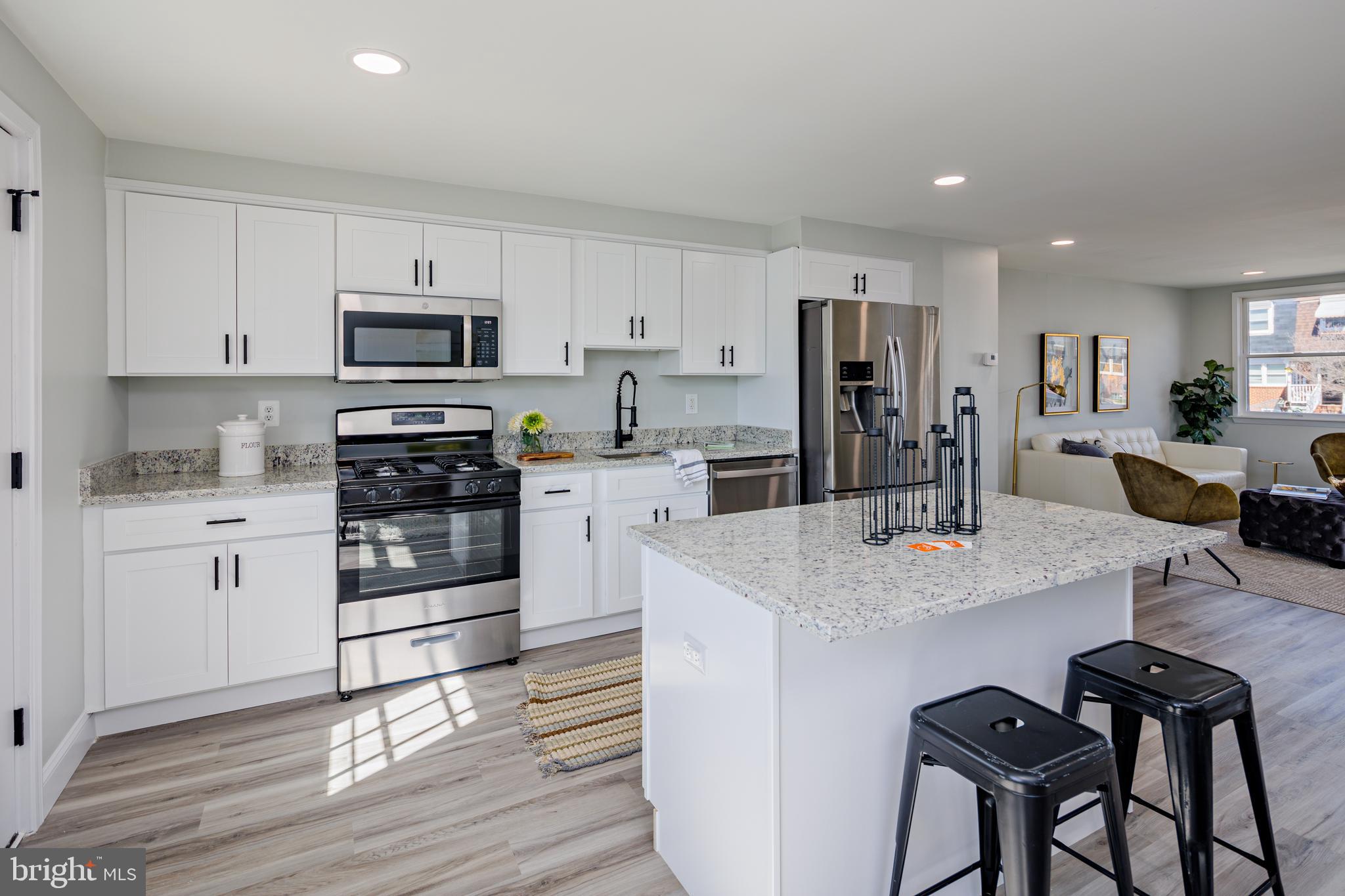 EASTFIELD - Residential