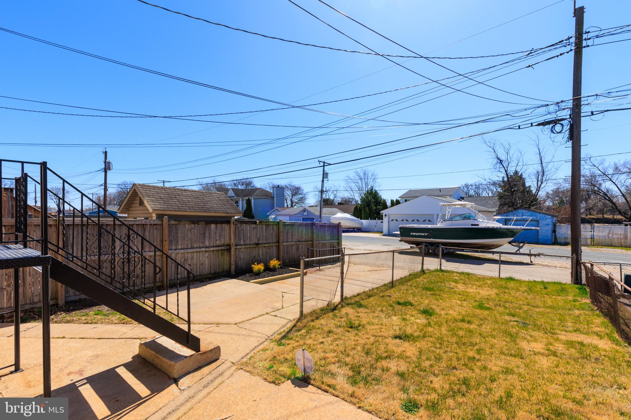 EASTFIELD - Residential