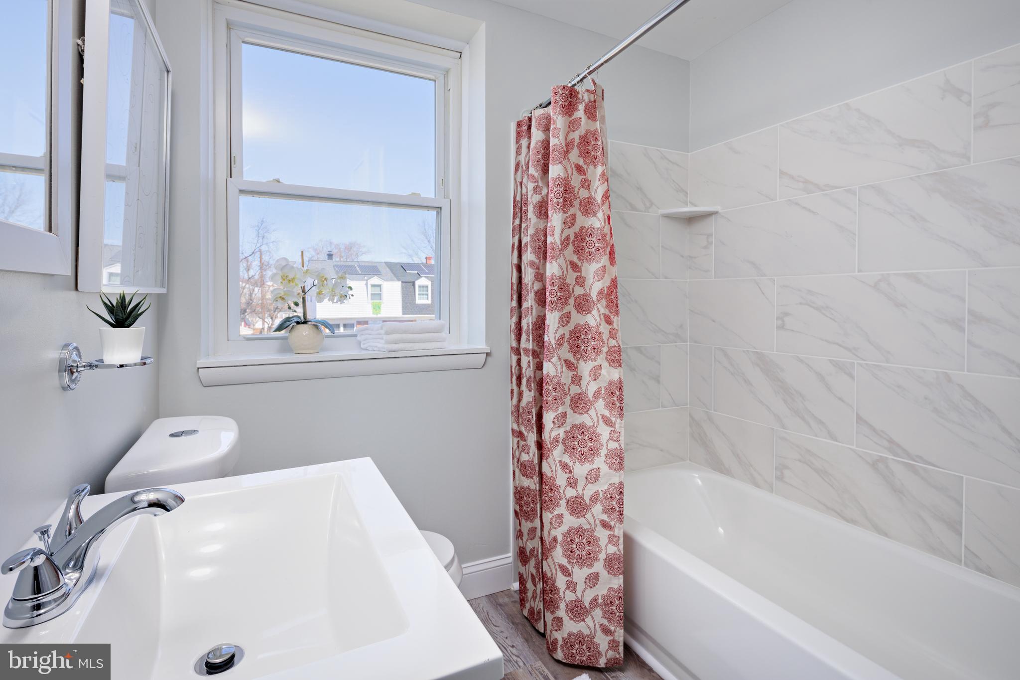 EASTFIELD - Residential