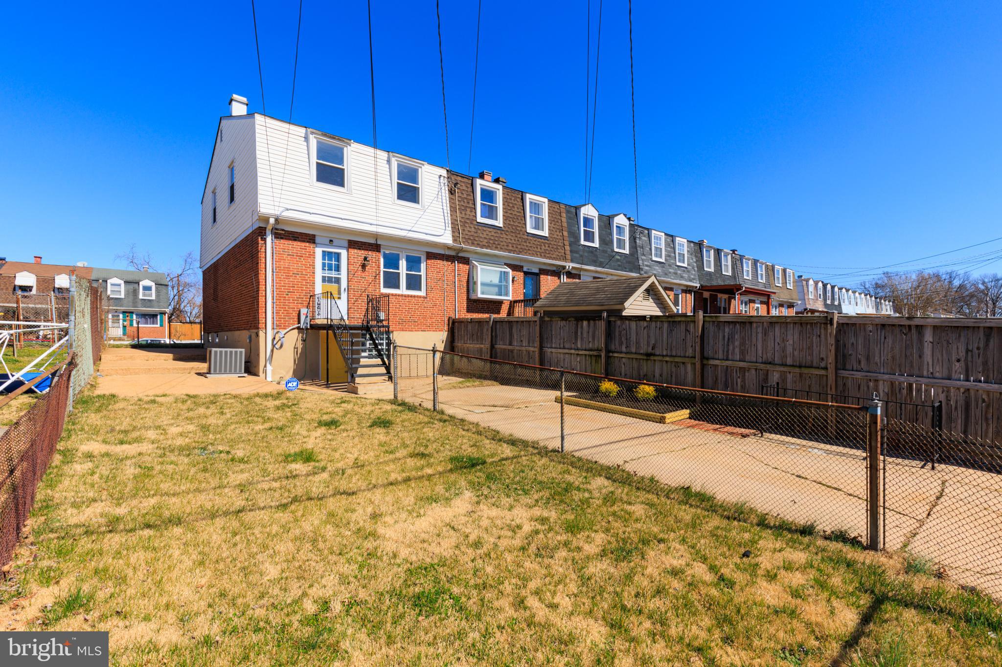 EASTFIELD - Residential