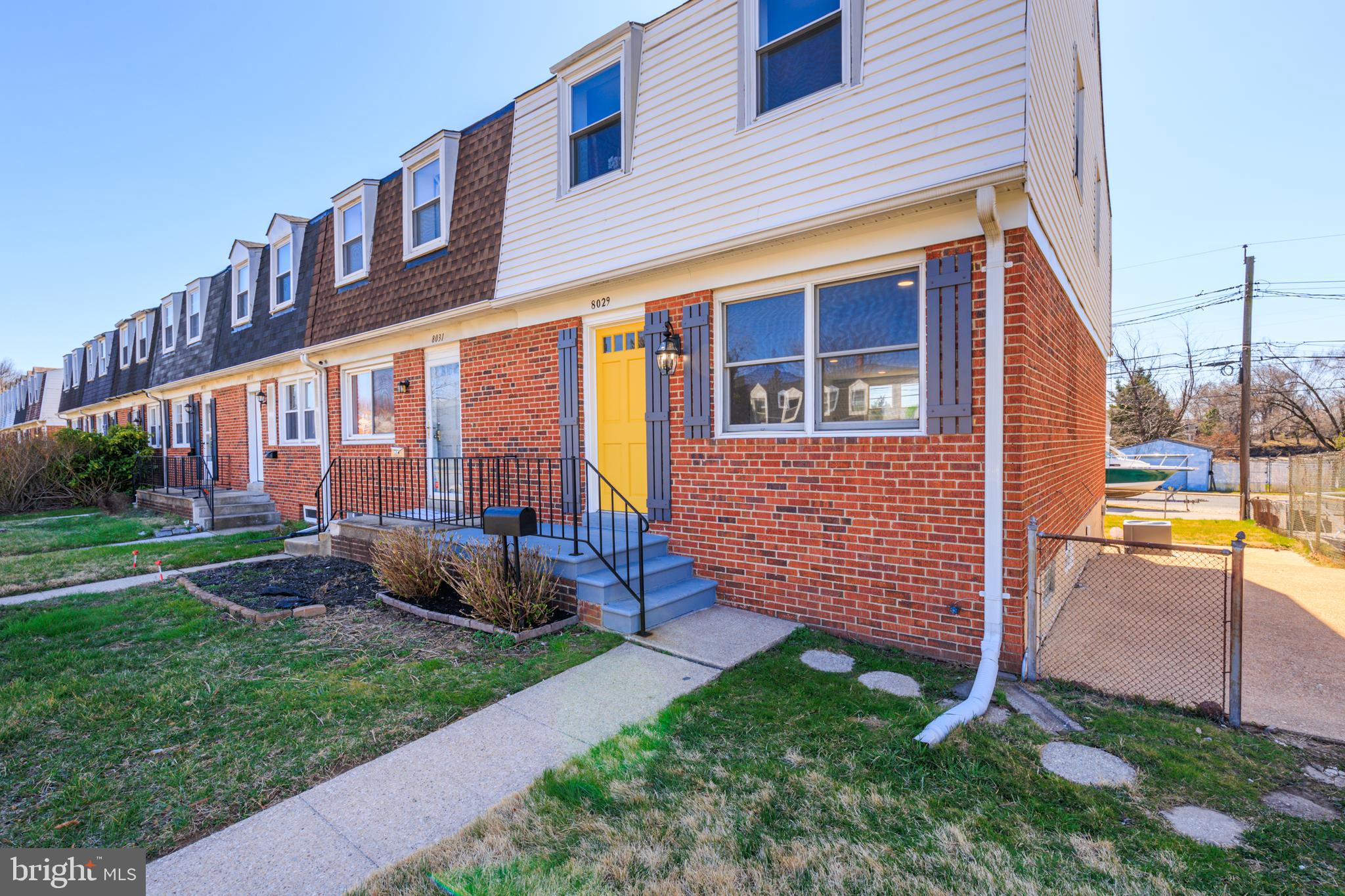 EASTFIELD - Residential