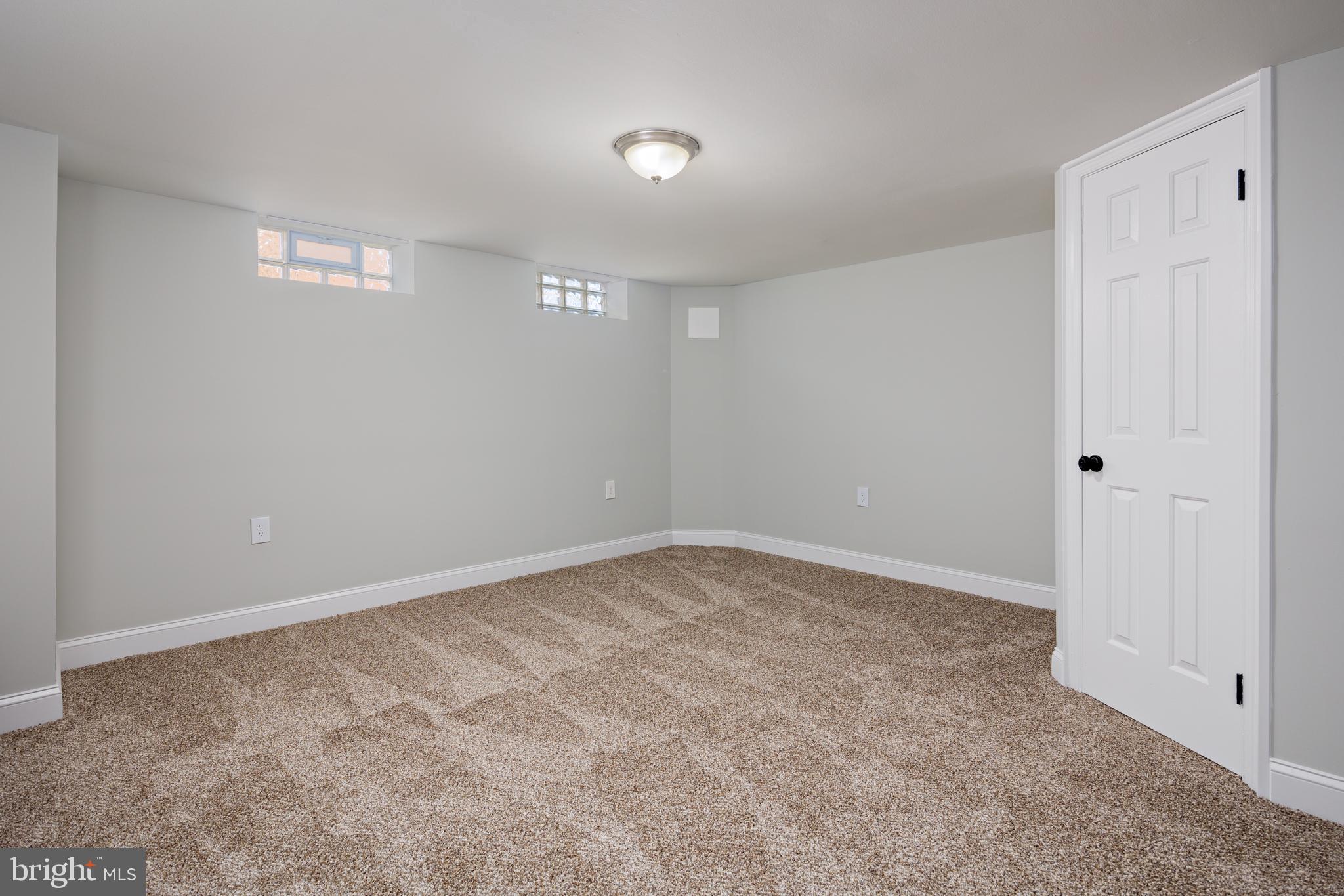 EASTFIELD - Residential