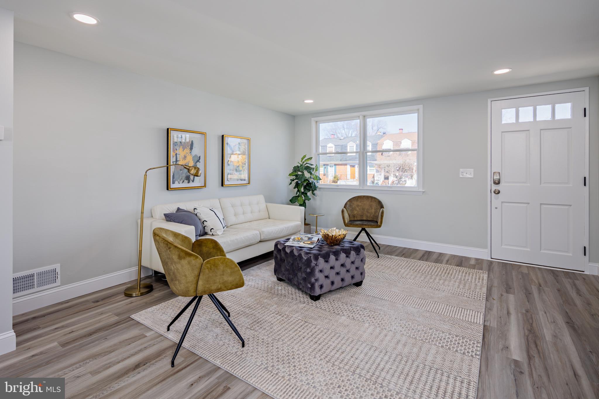 EASTFIELD - Residential