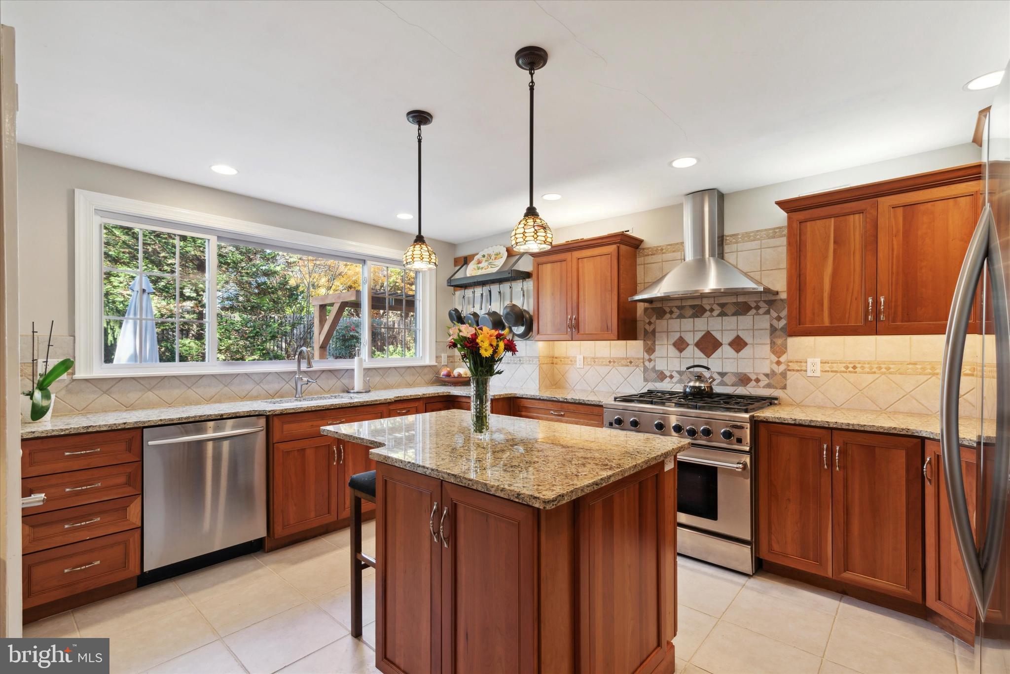BAEDERWOOD - Residential