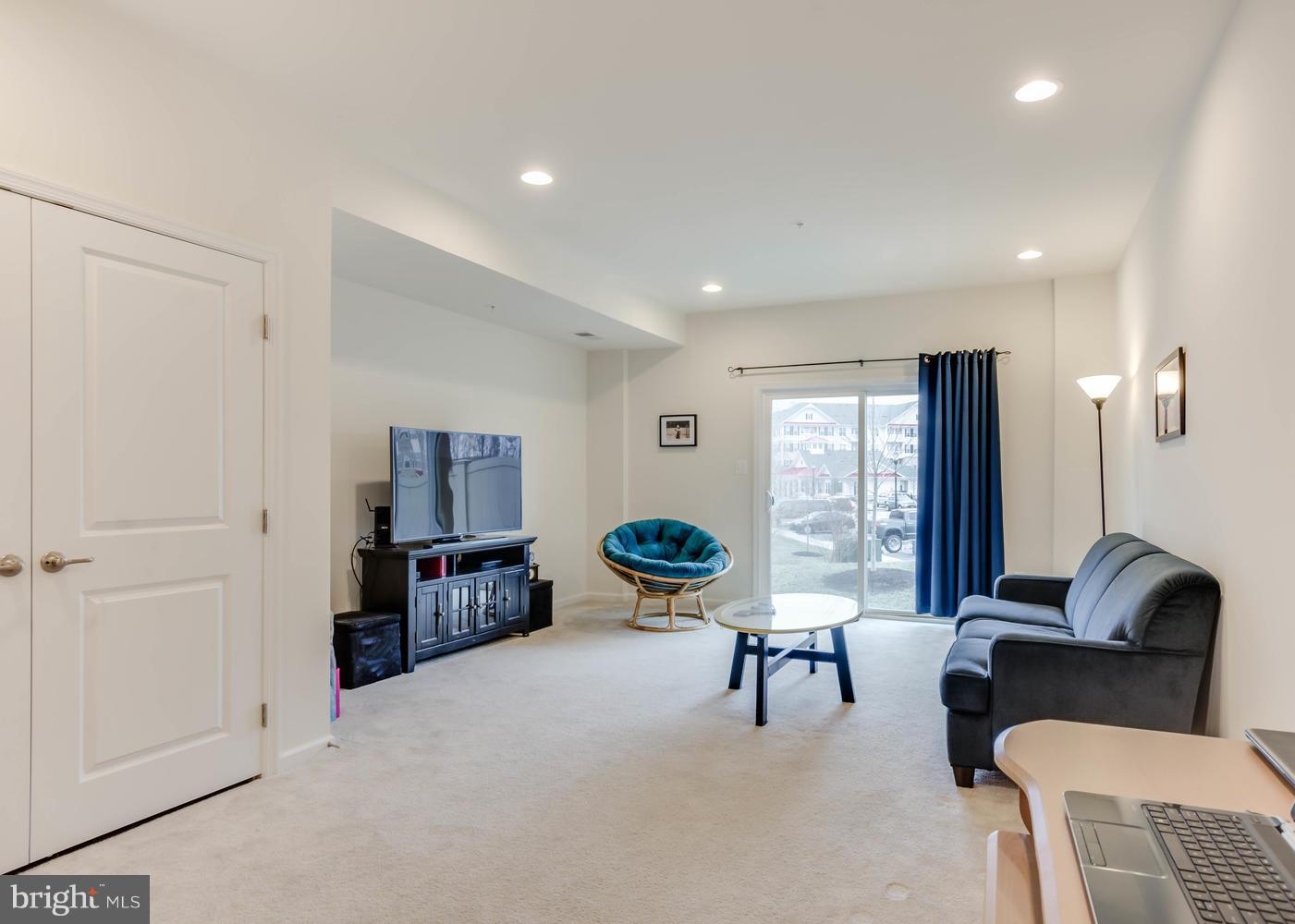 CREEKSIDE VILLAGE AT TANYARD SPRINGS - Residential