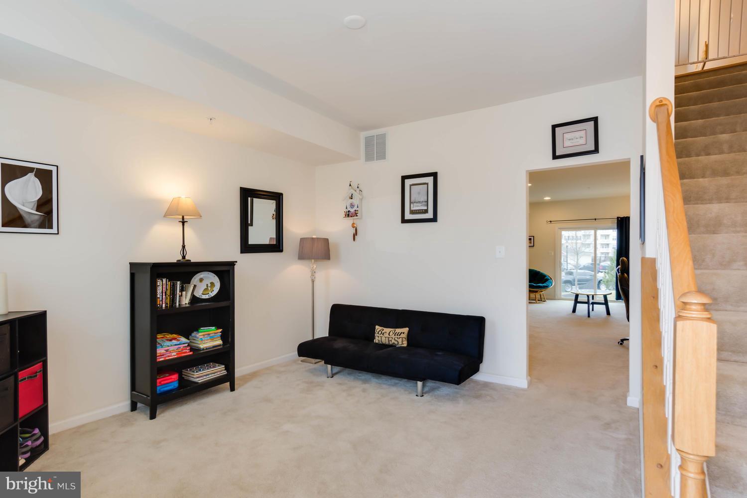 CREEKSIDE VILLAGE AT TANYARD SPRINGS - Residential